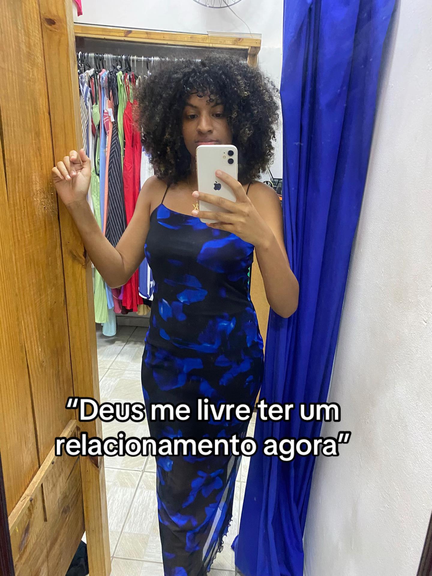 @Alice Cacheada