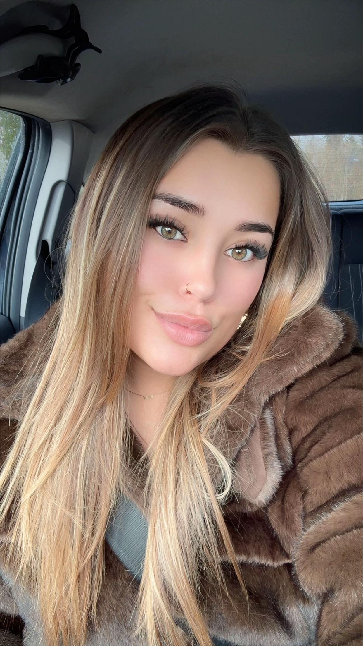 @𝐄𝐀𝐌𝐗𝐗🌺