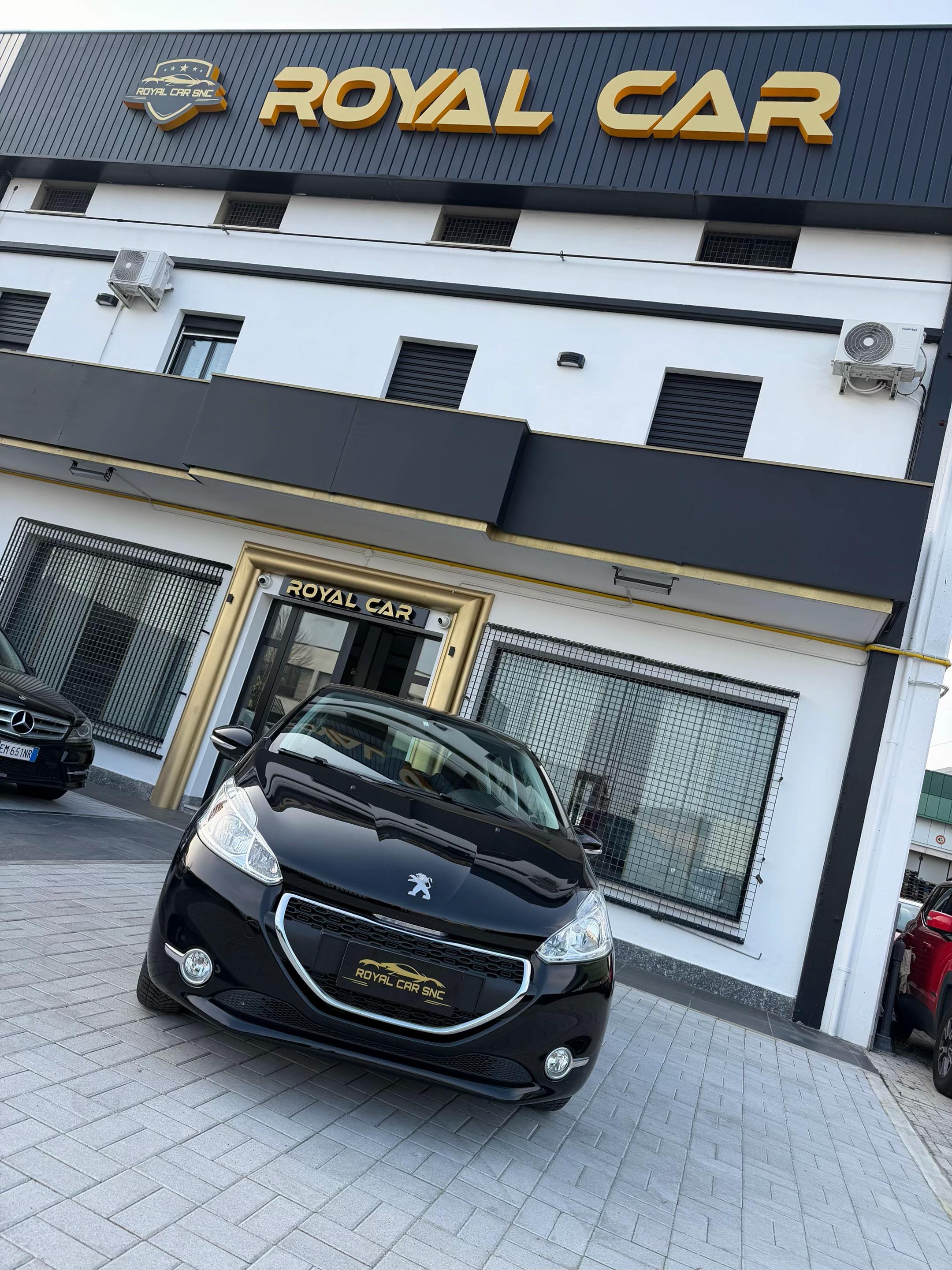 @RoyalCarSnc