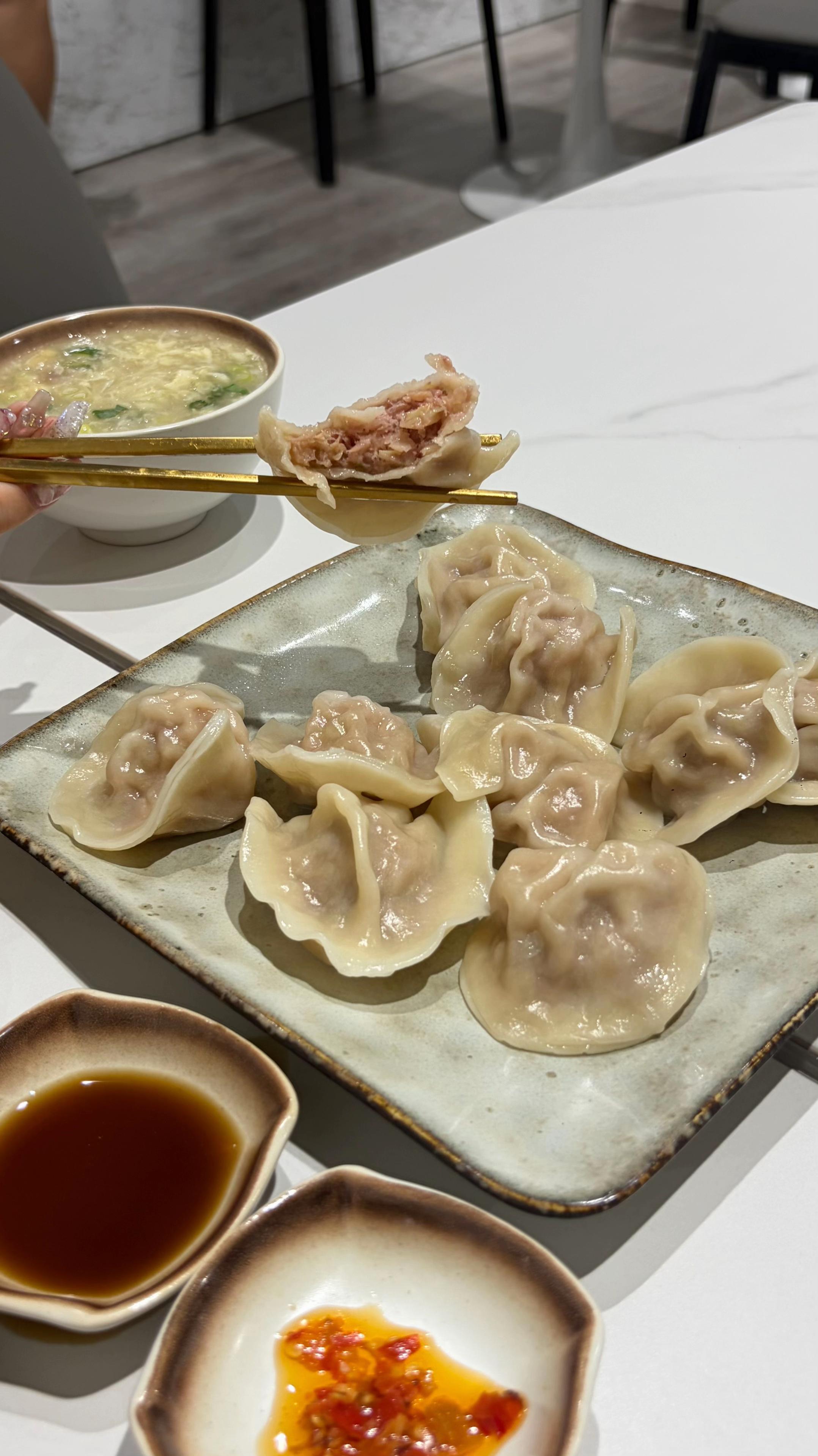 @𝙇𝙤𝙪𝙞𝙨 陸弈斯