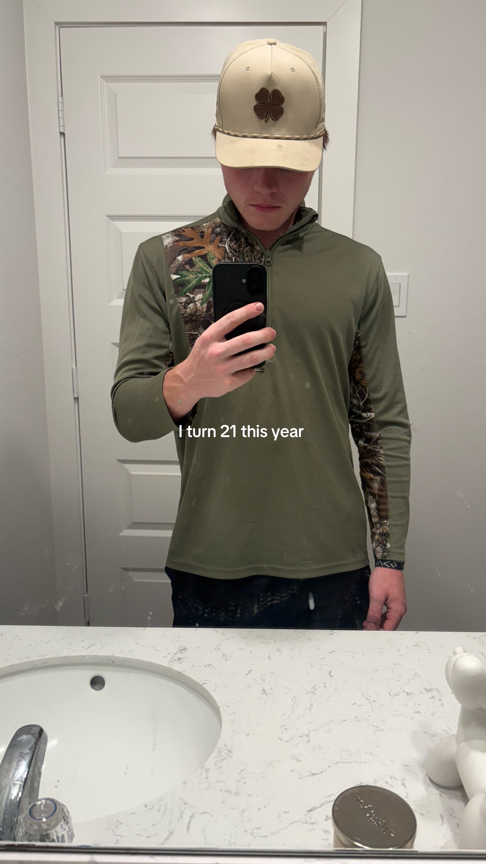 @nɘbʏɒƆ