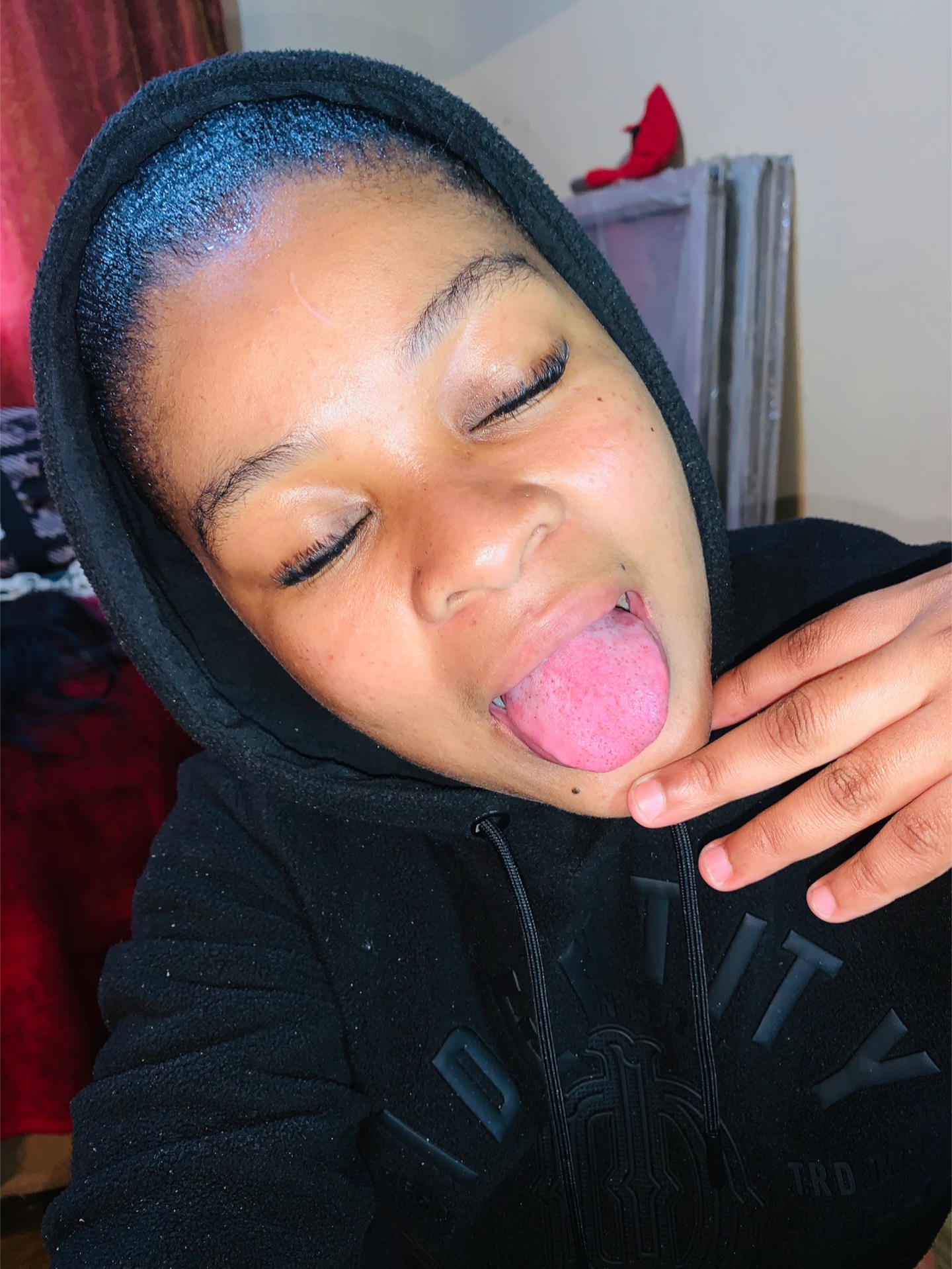@Aviwe Jessica_Ngqolosi
