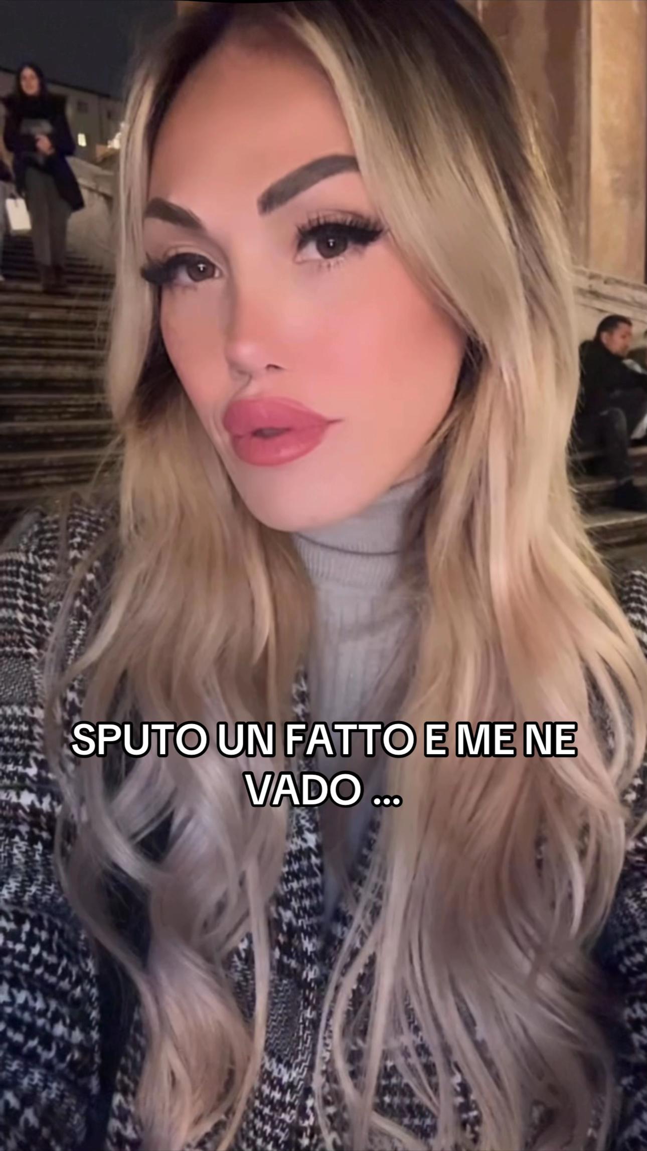 @Giulia_QueenBee