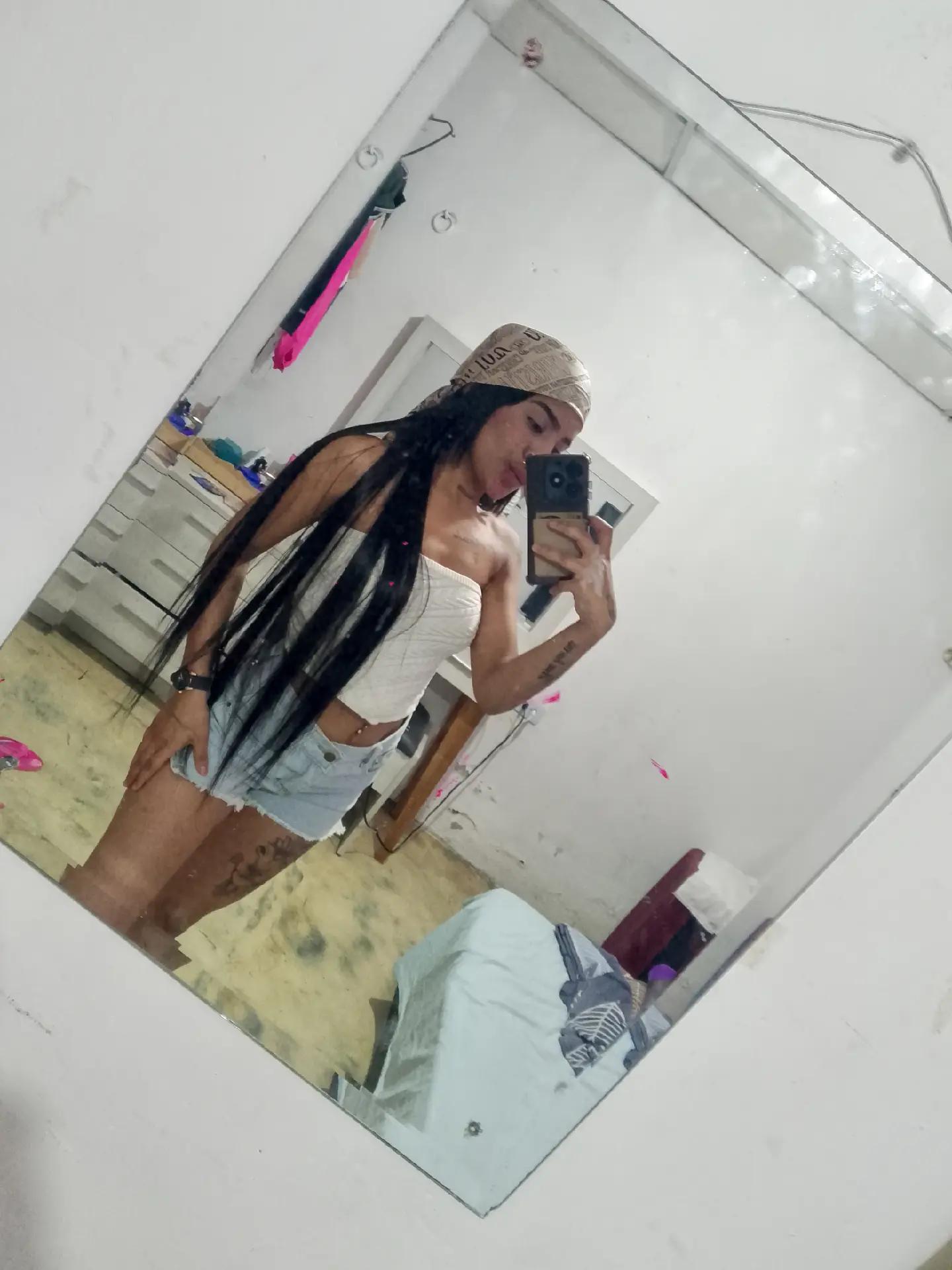 @Eli๐๐๐ธ๐ป