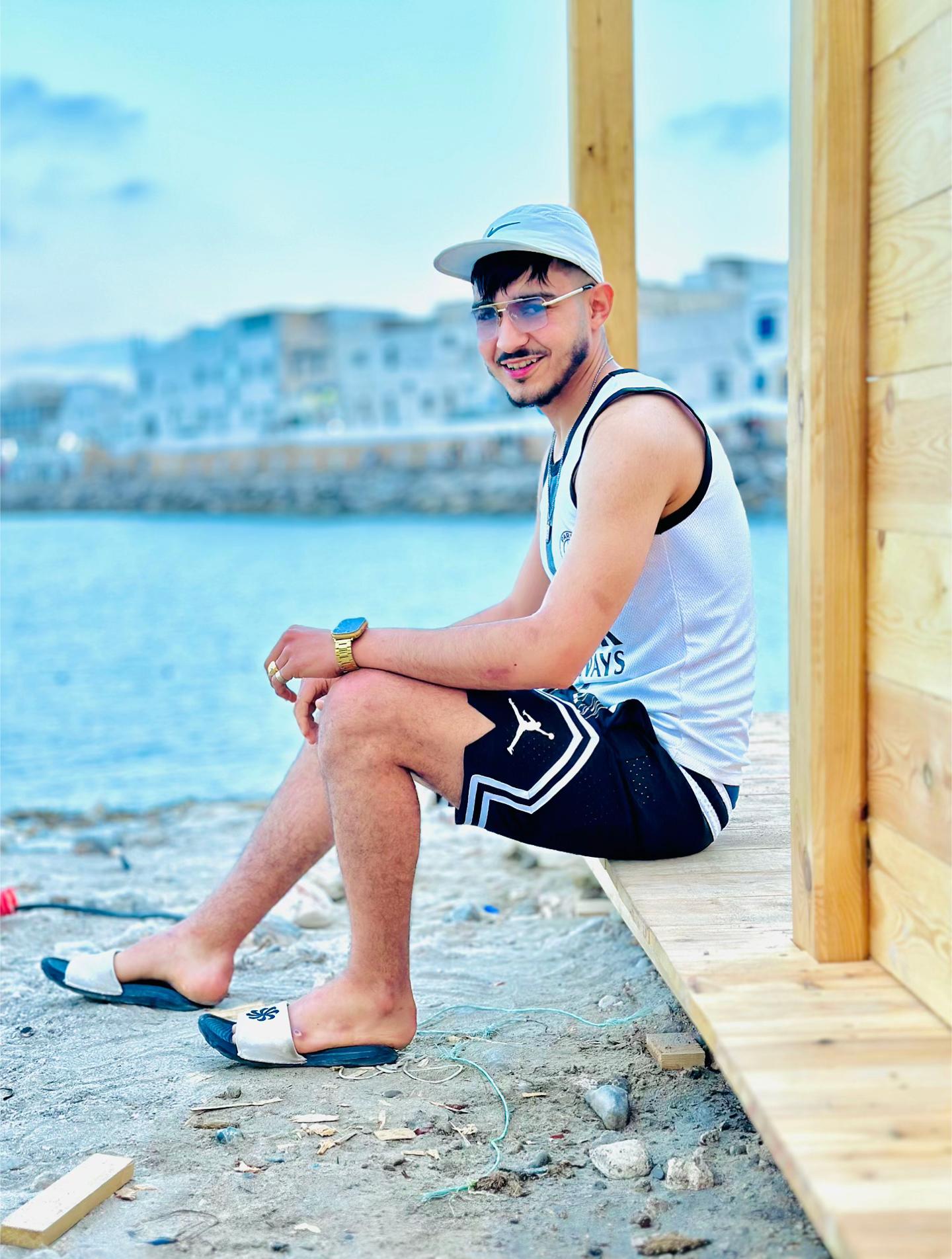 @👑قاسم أمين الزعيشي👑