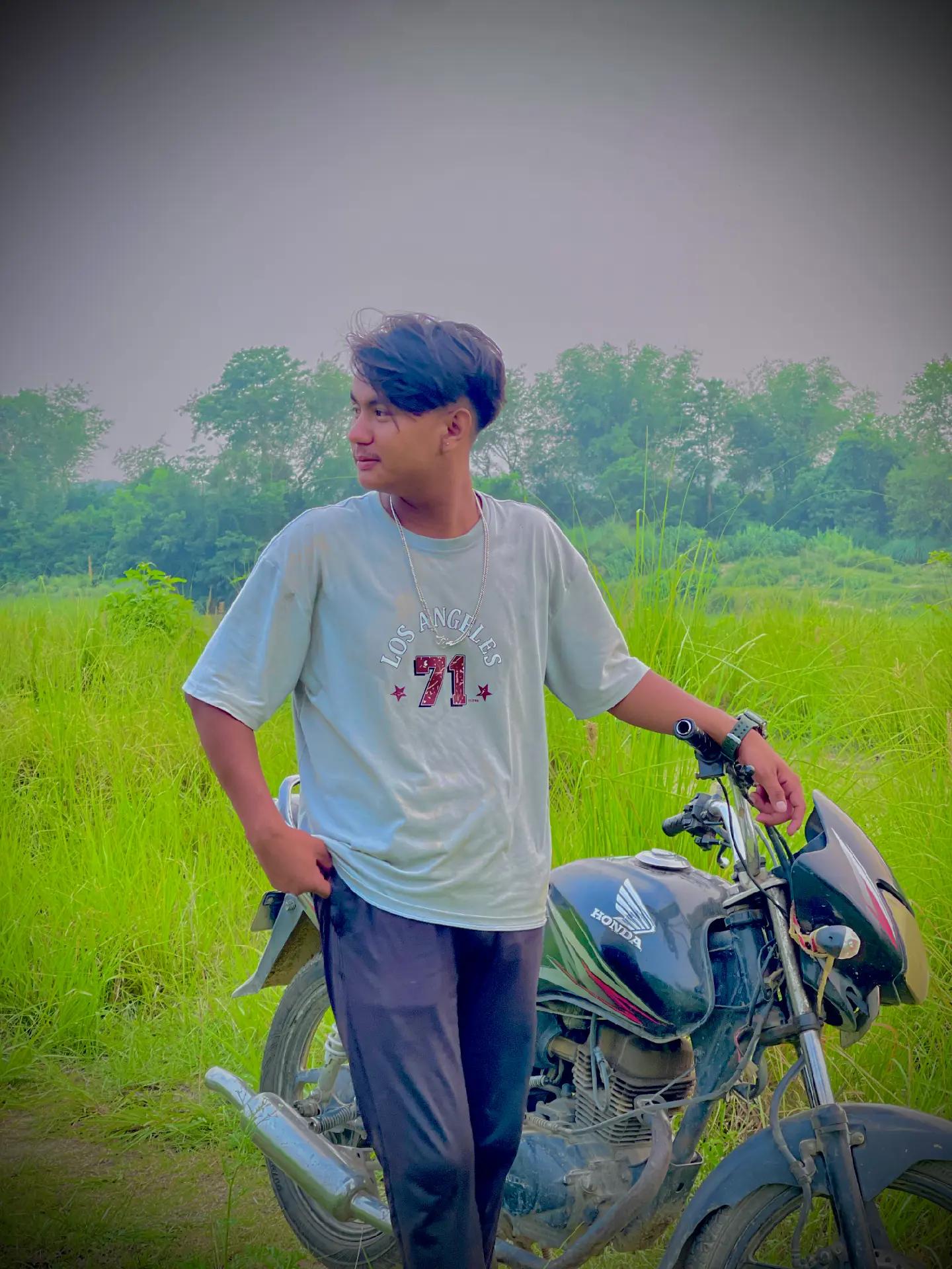 @B Í K Ã S H ツ