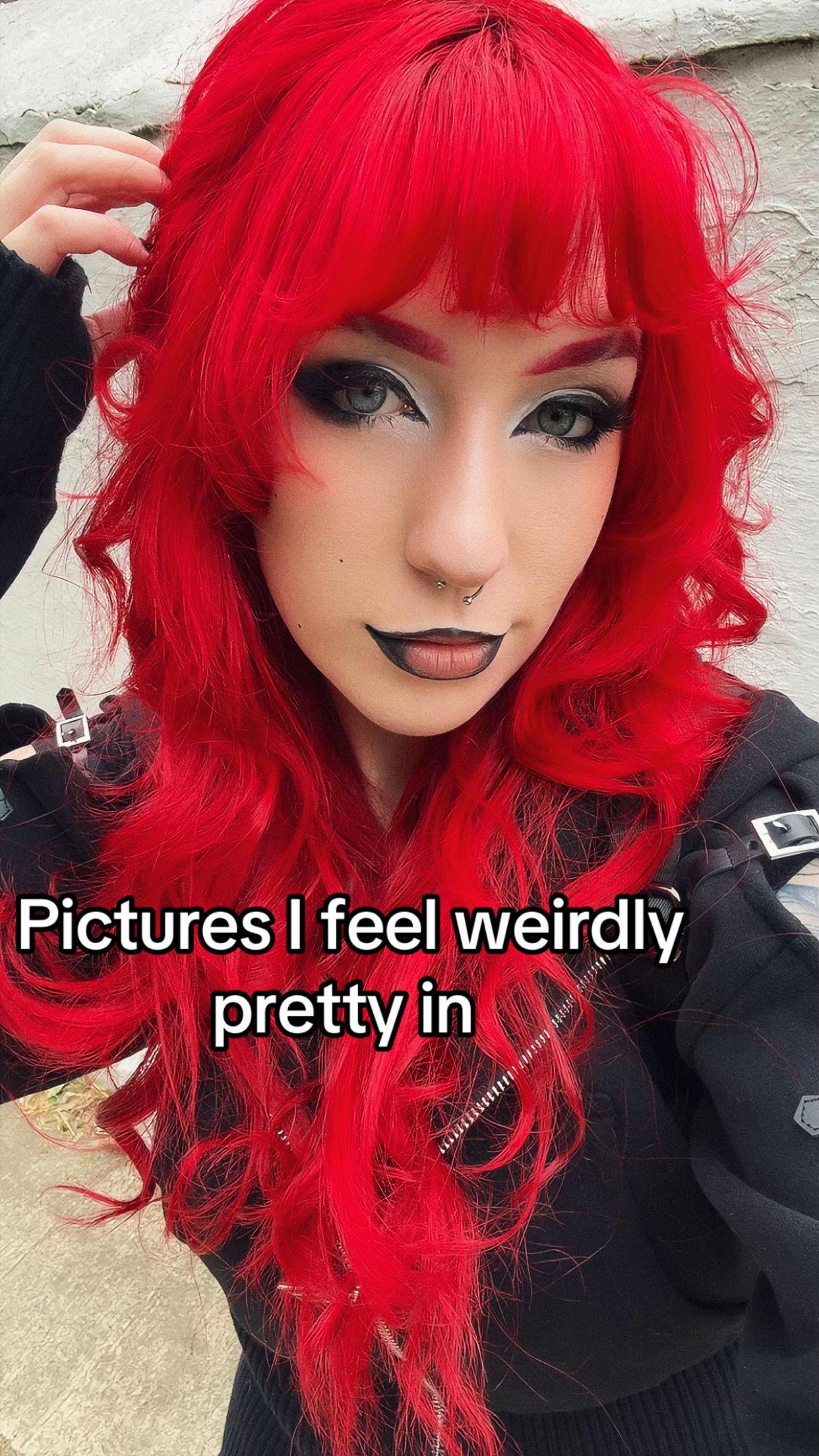 @kaylyeeee