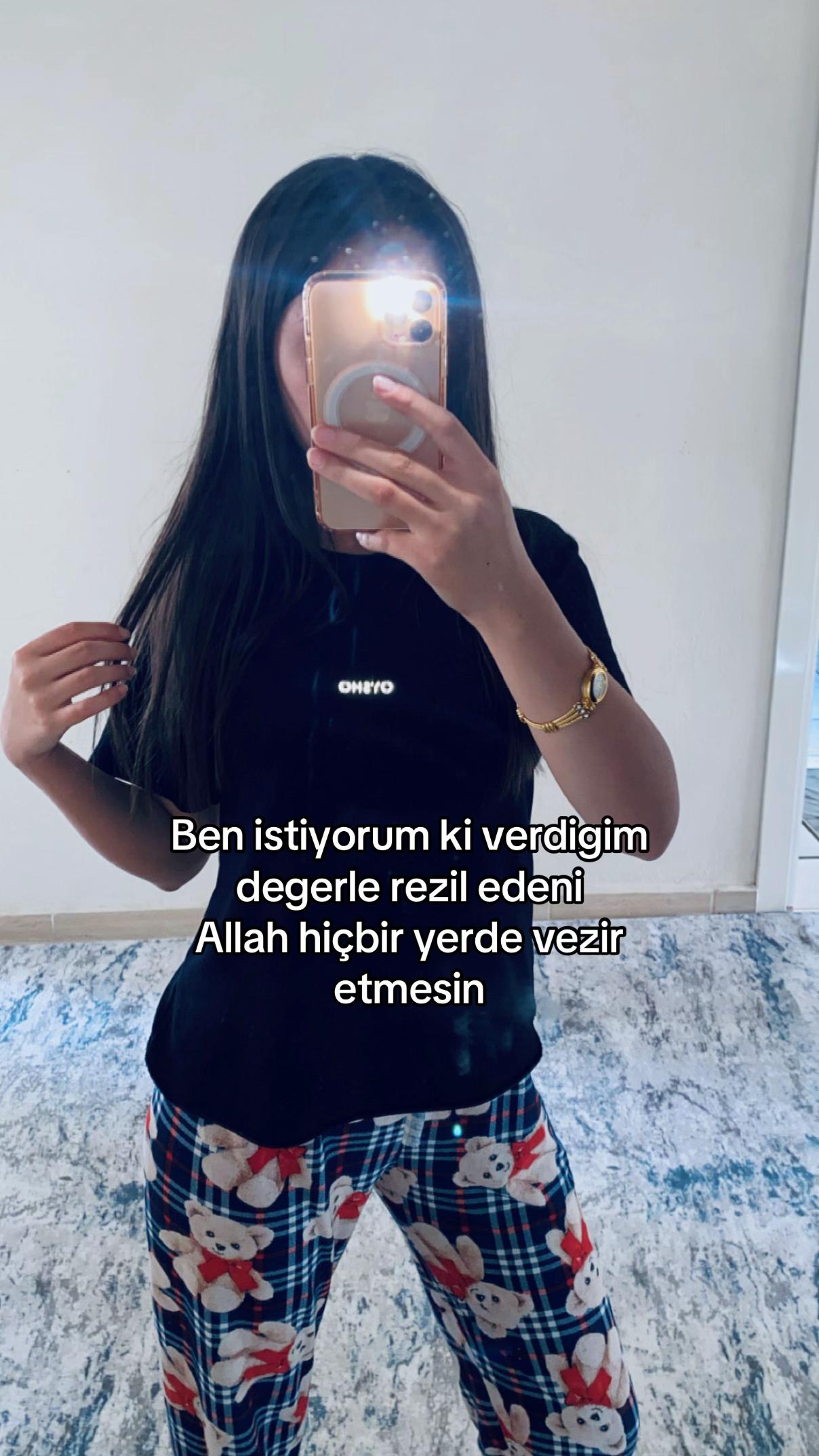 @Melikee
