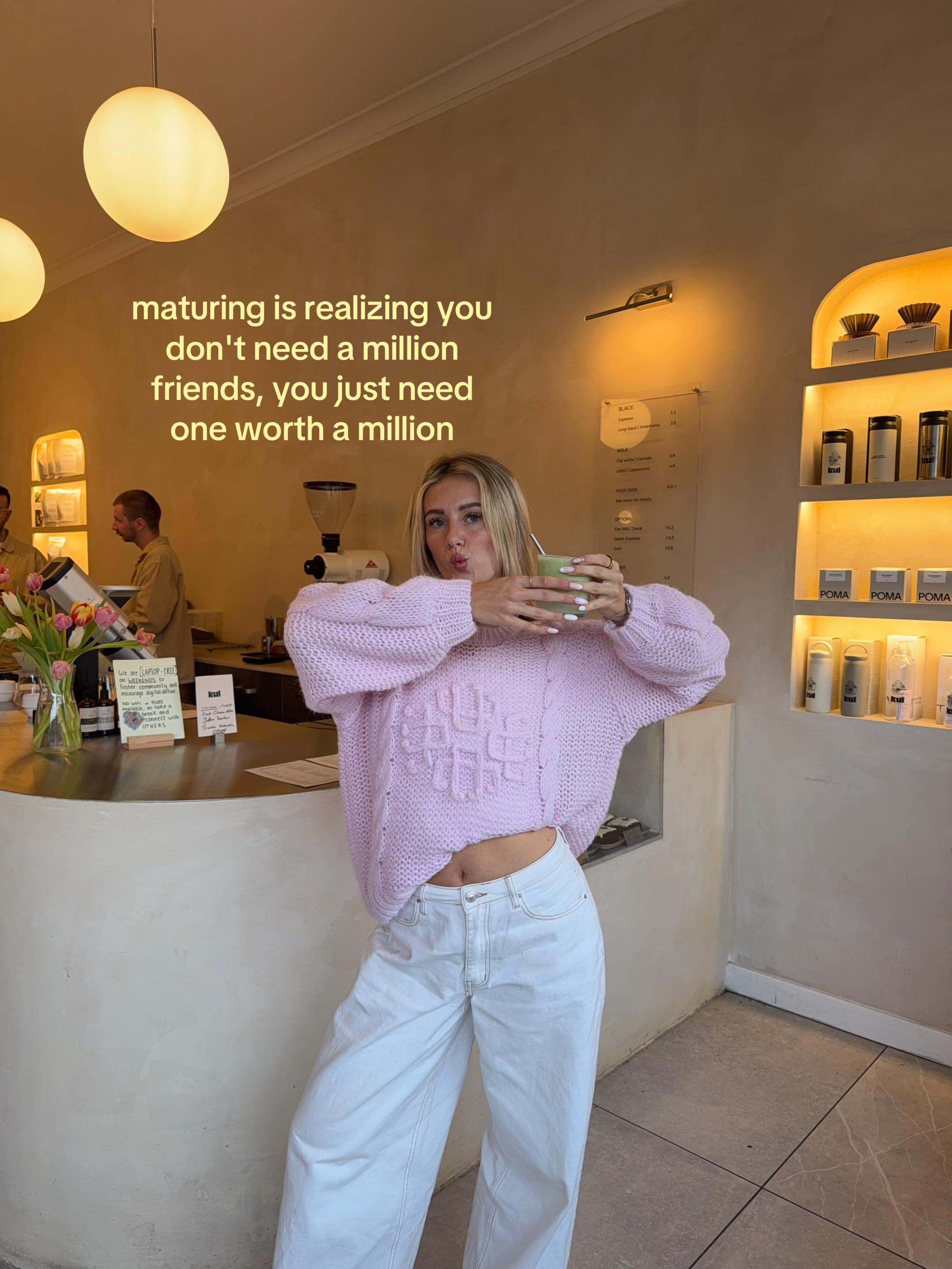 @Victoria 🦋