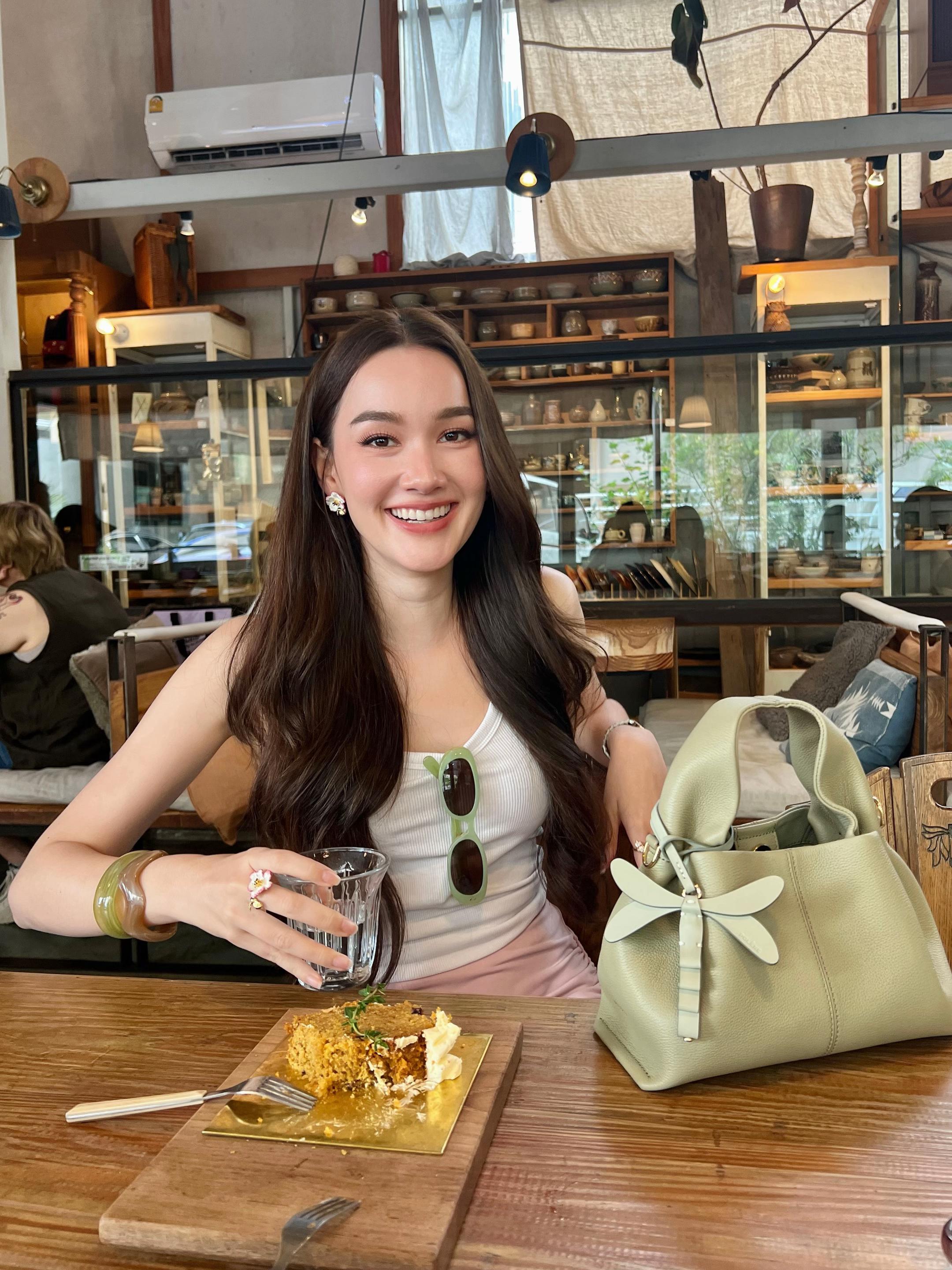 @Diana Flipo | เดียร์น่า