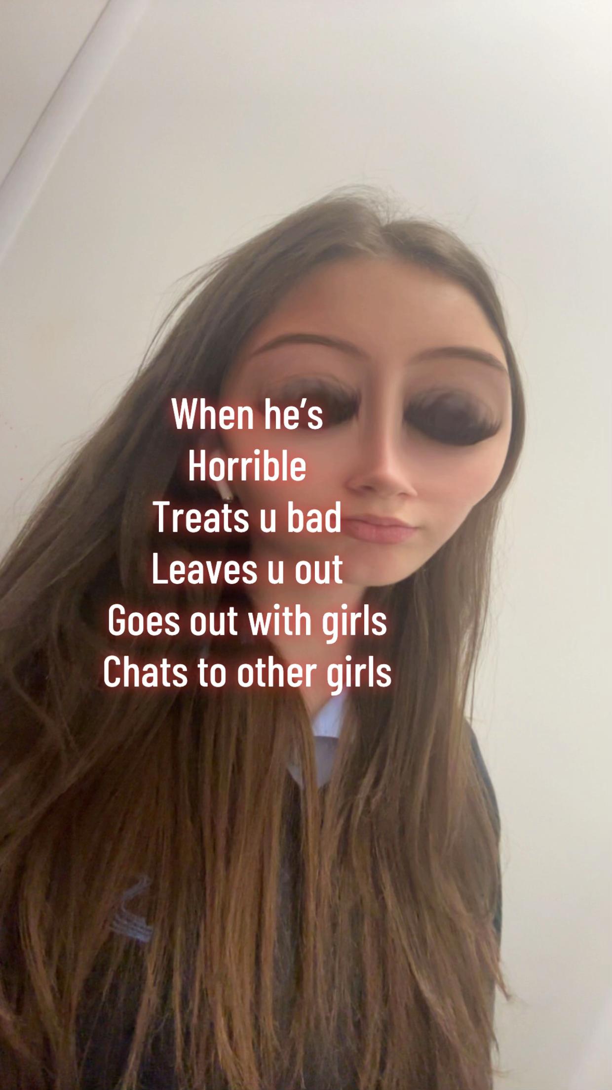 @Chlo
