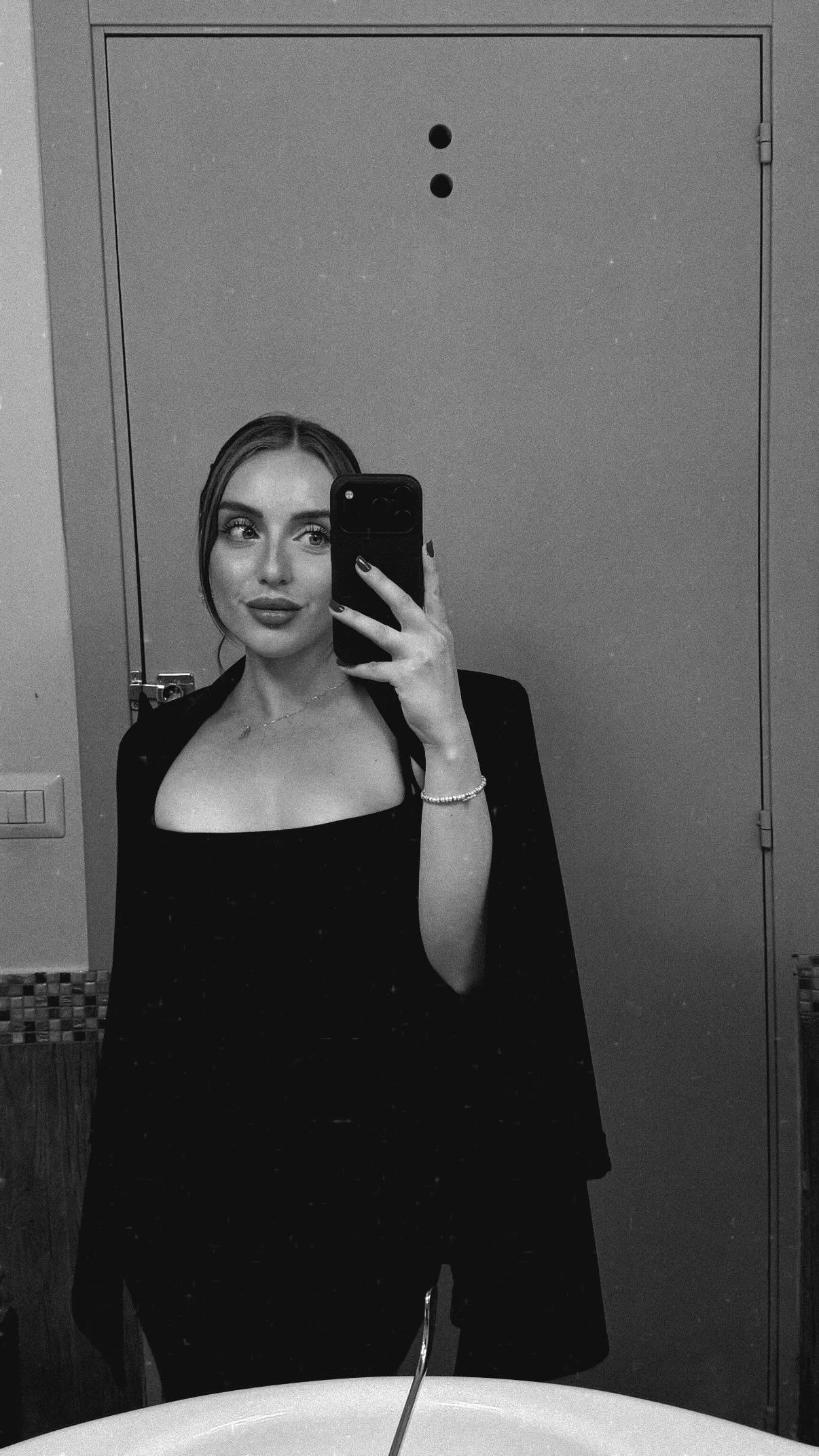 @Giuliett9_