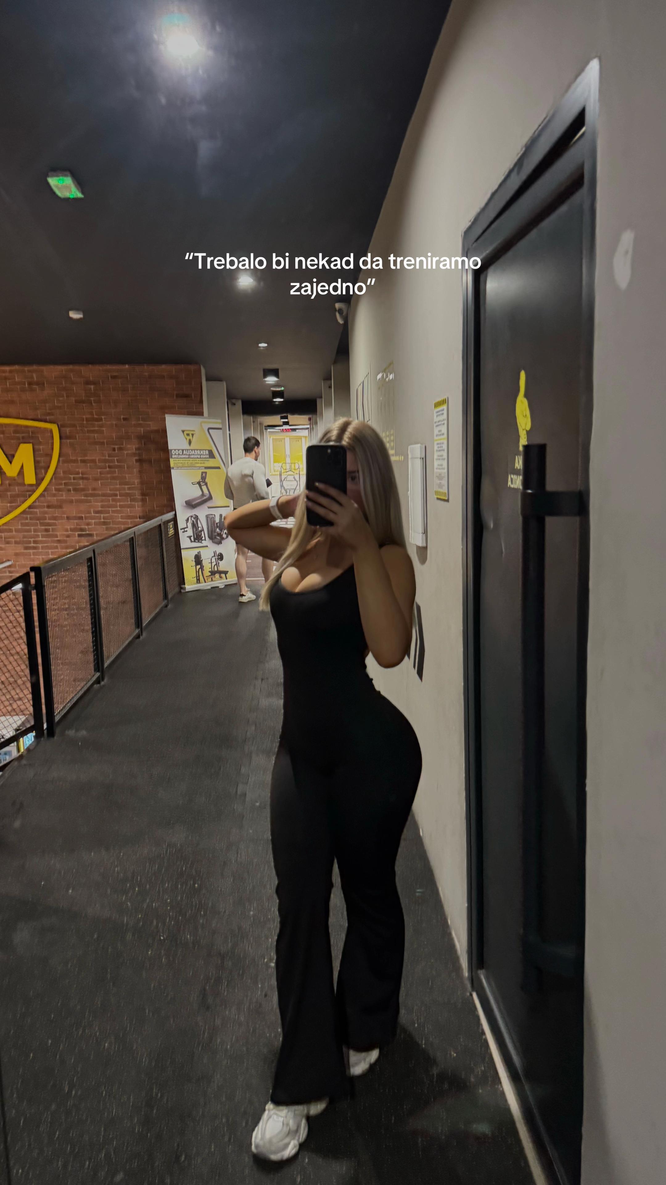 @anjax