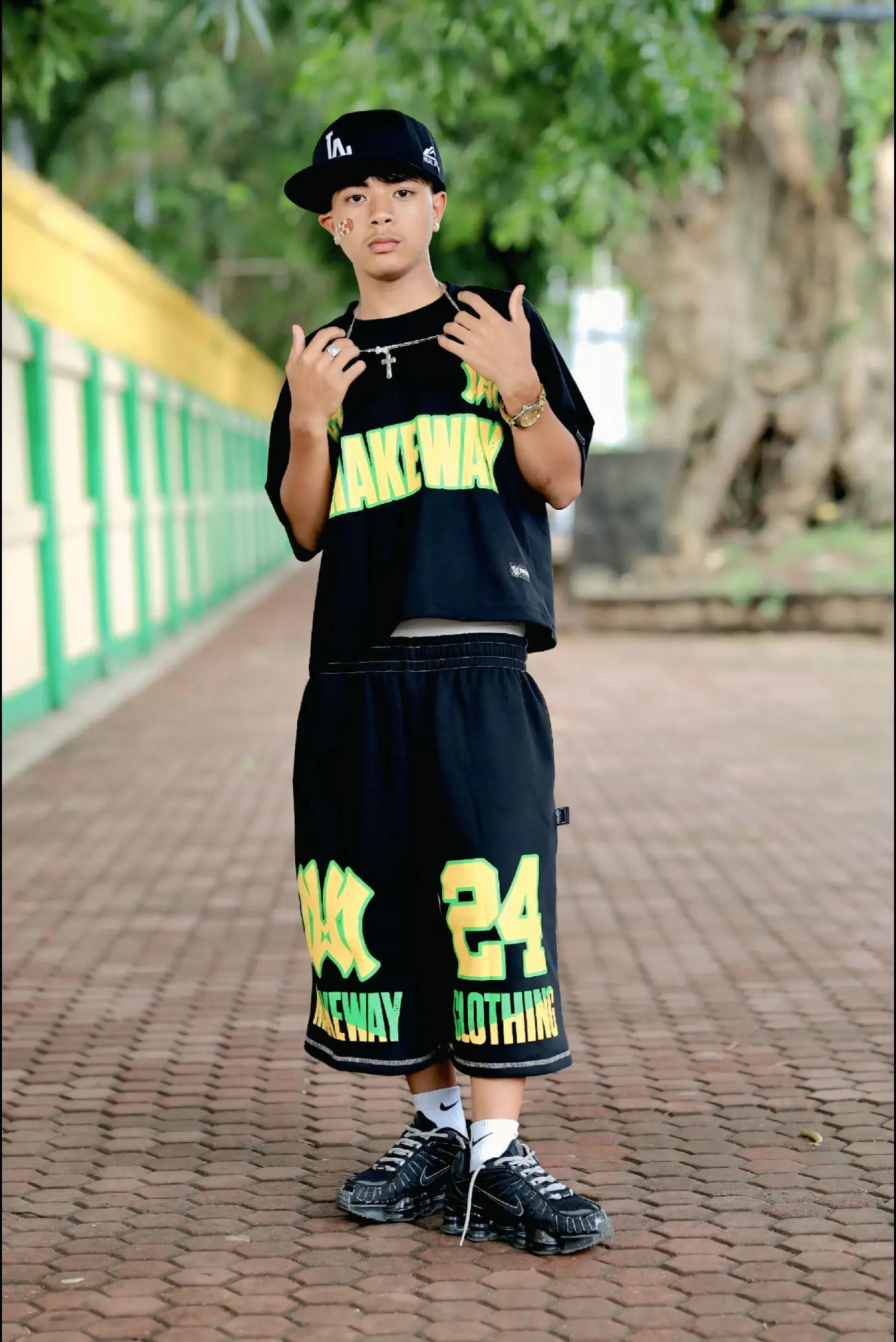 @Make Way Clothing
