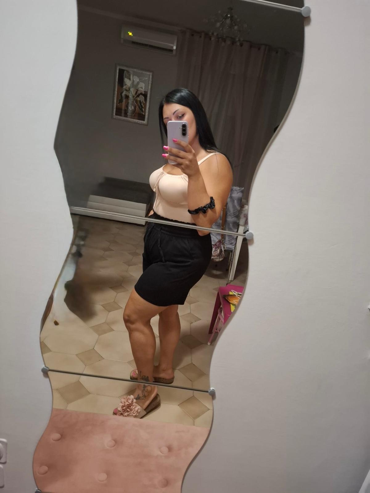 @Melania Santoro
