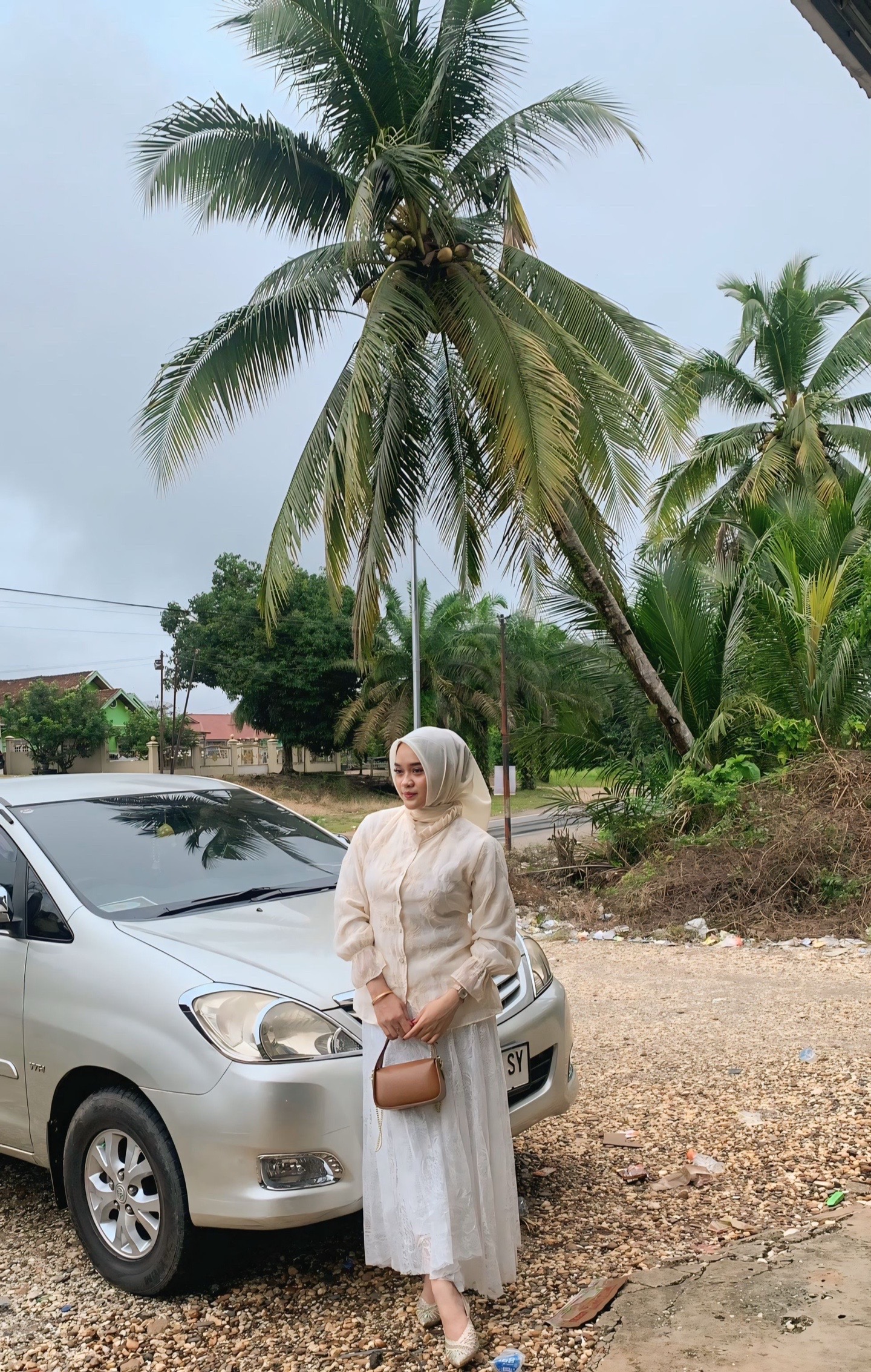@Nur