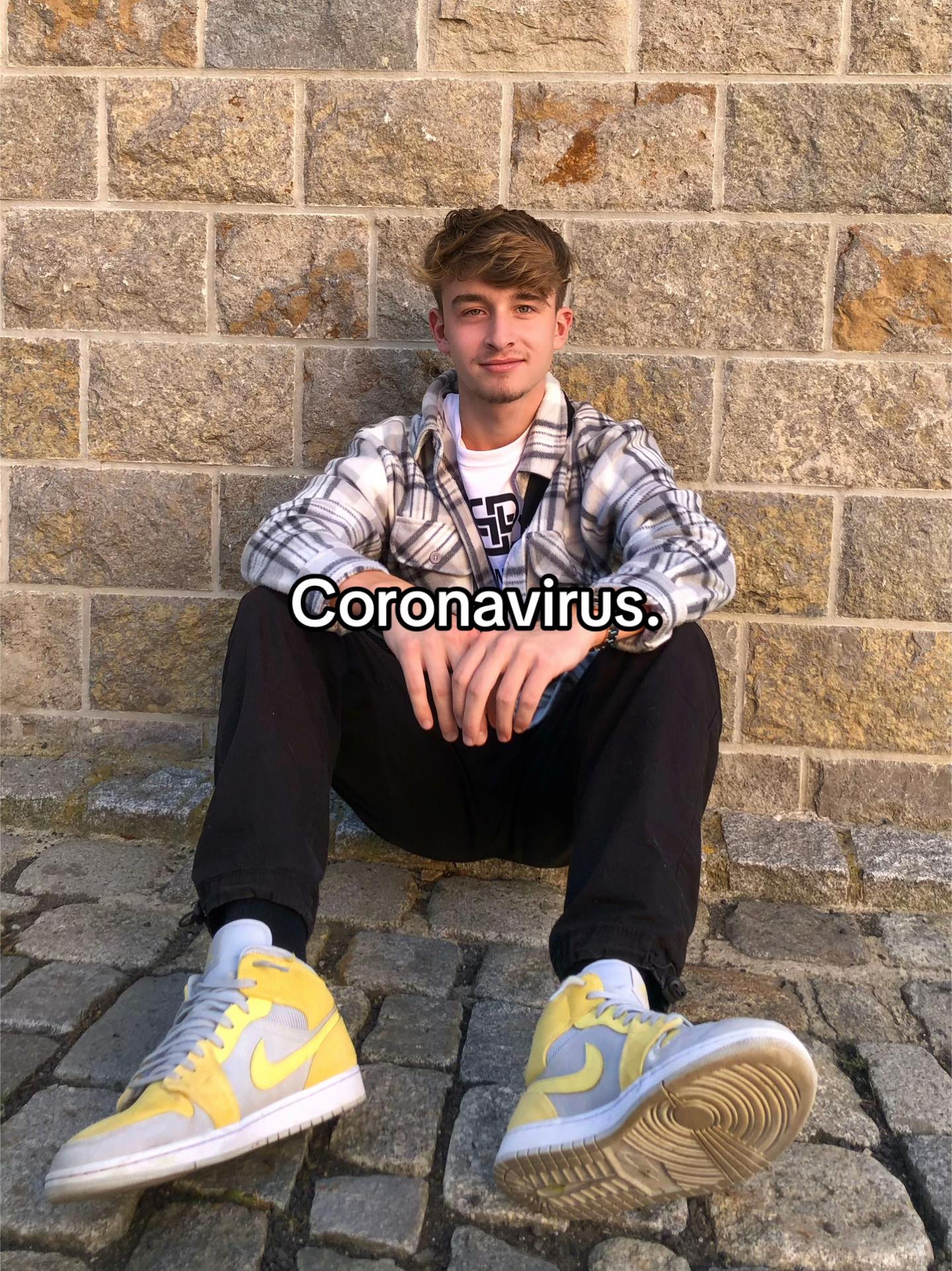 @𝗦 𝗘 𝝠 𝗡 † ⚡️