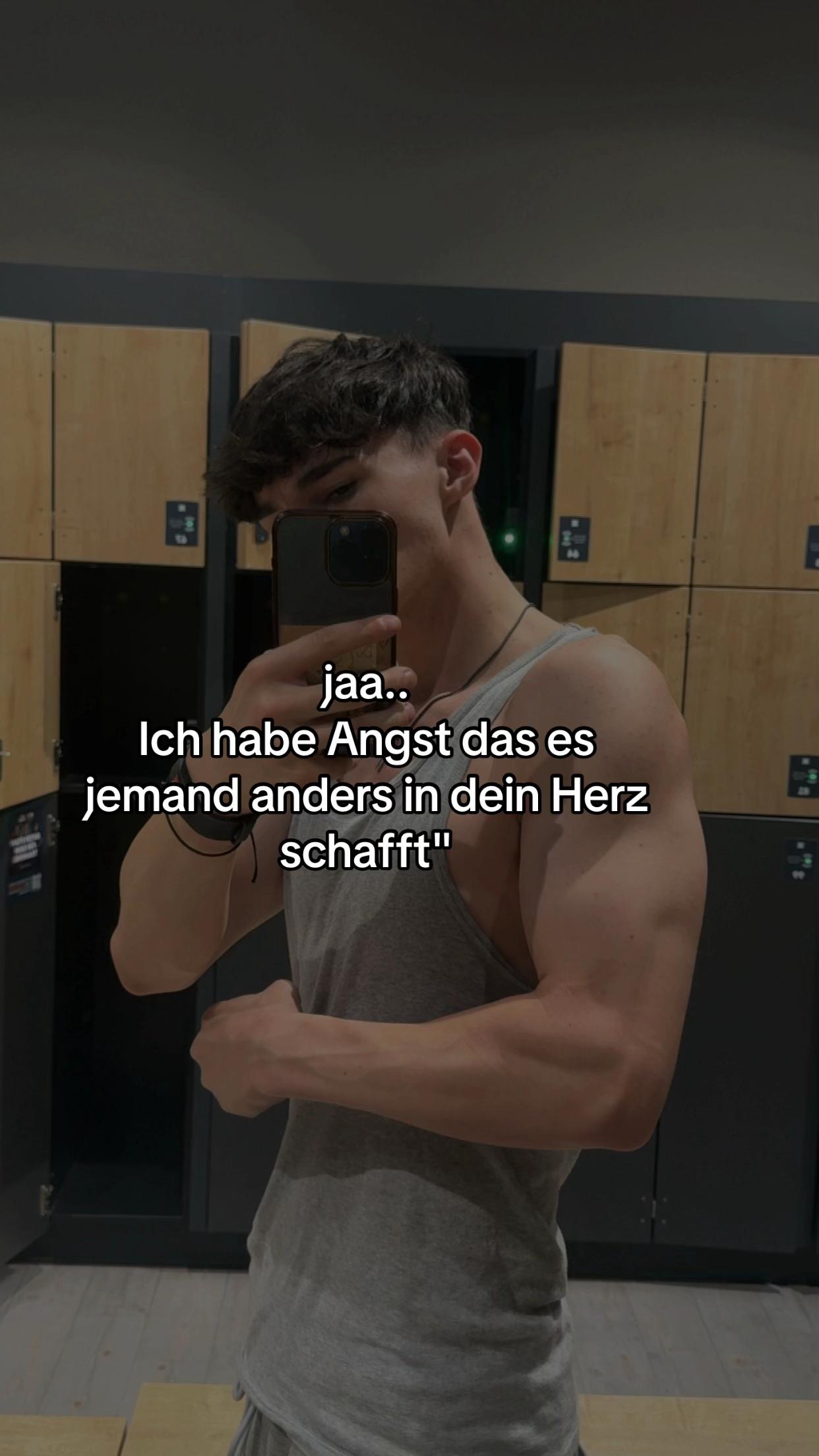 @Etienne_08