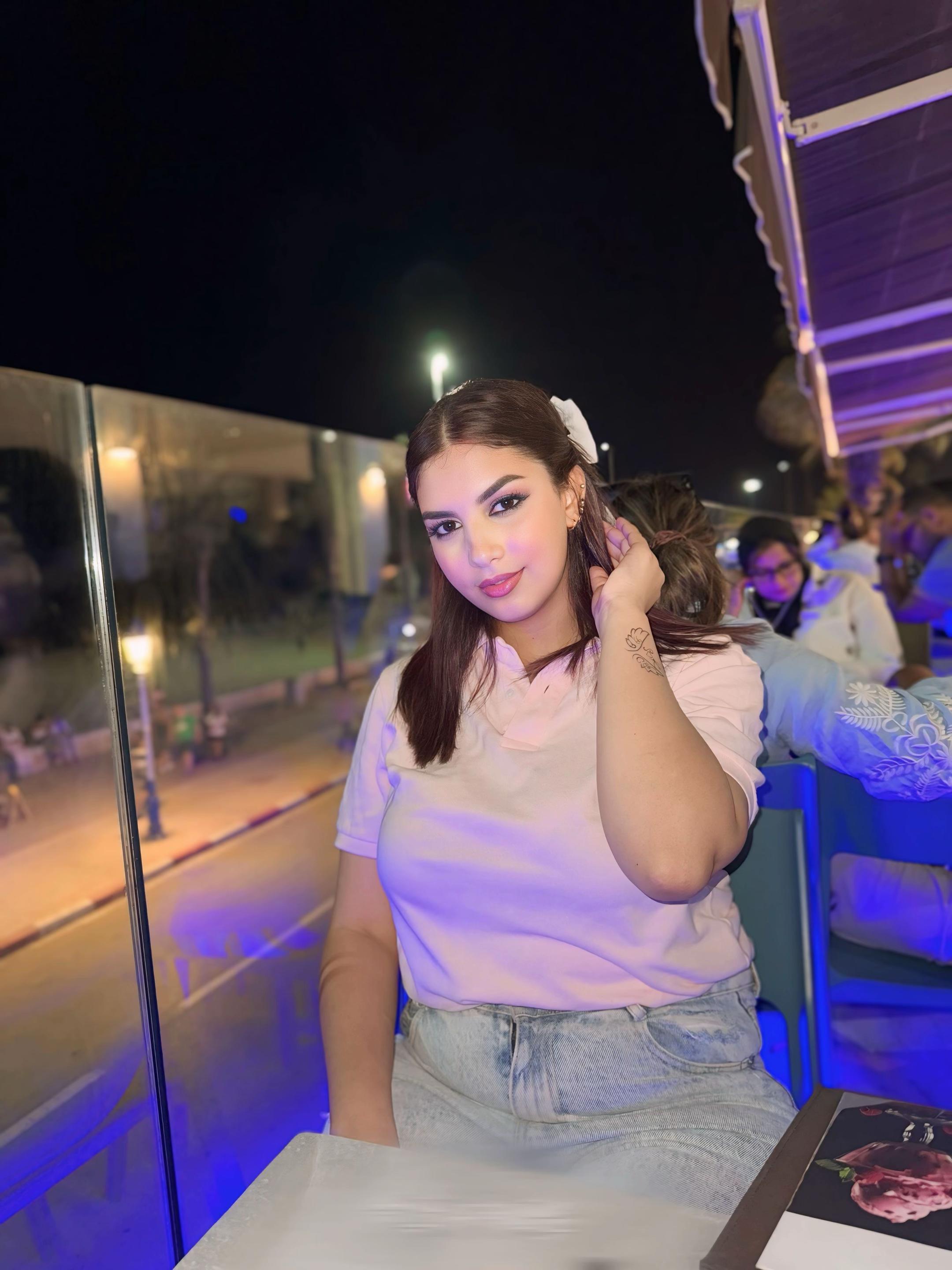 @Mk🥥