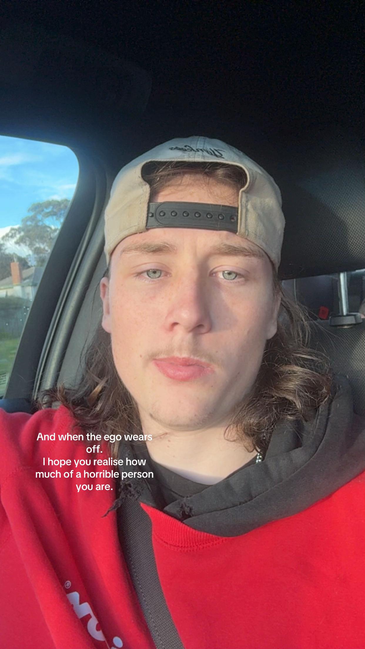 @️