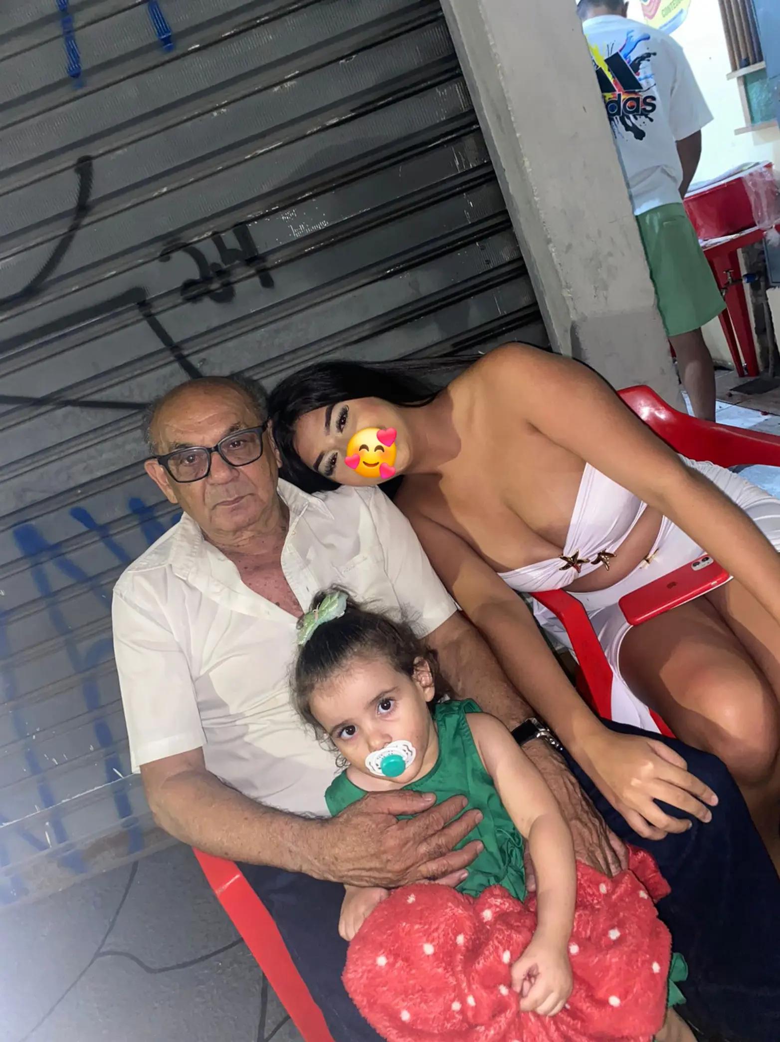 @Larysilva