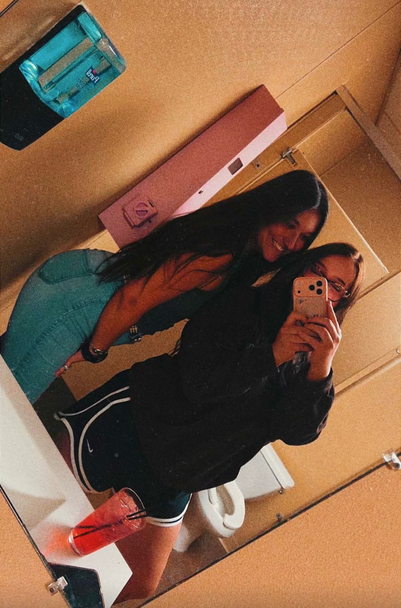 @Rebecca💛