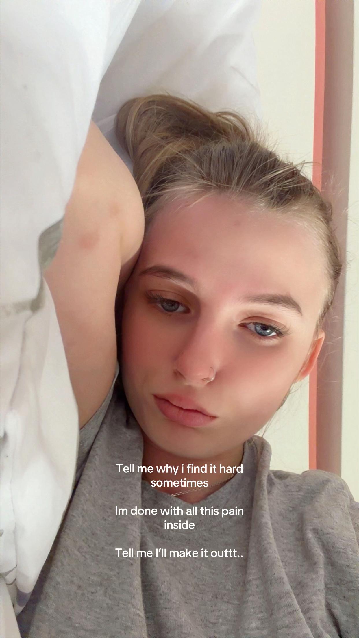 @tinytaraxo
