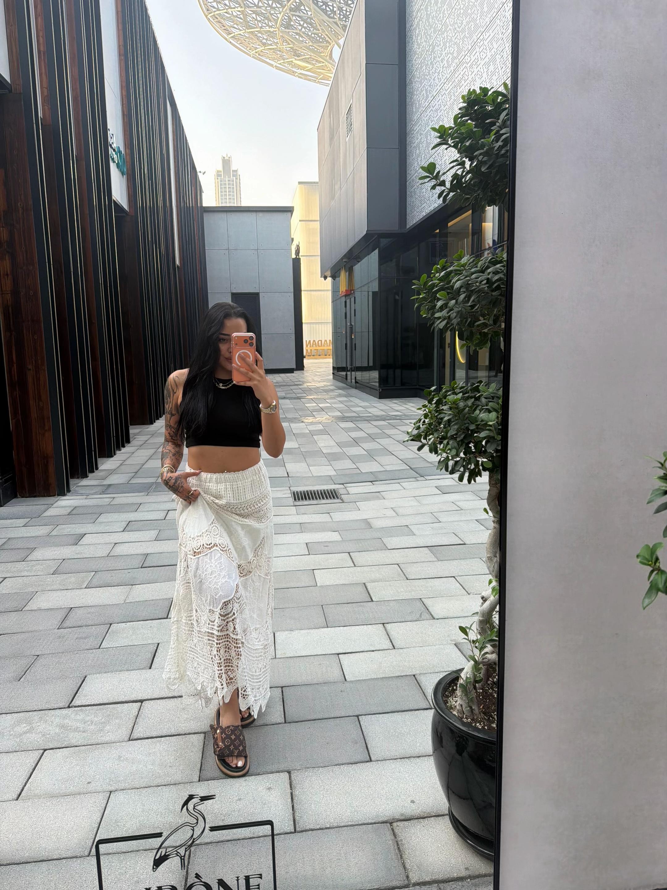 @Kimbudilek0