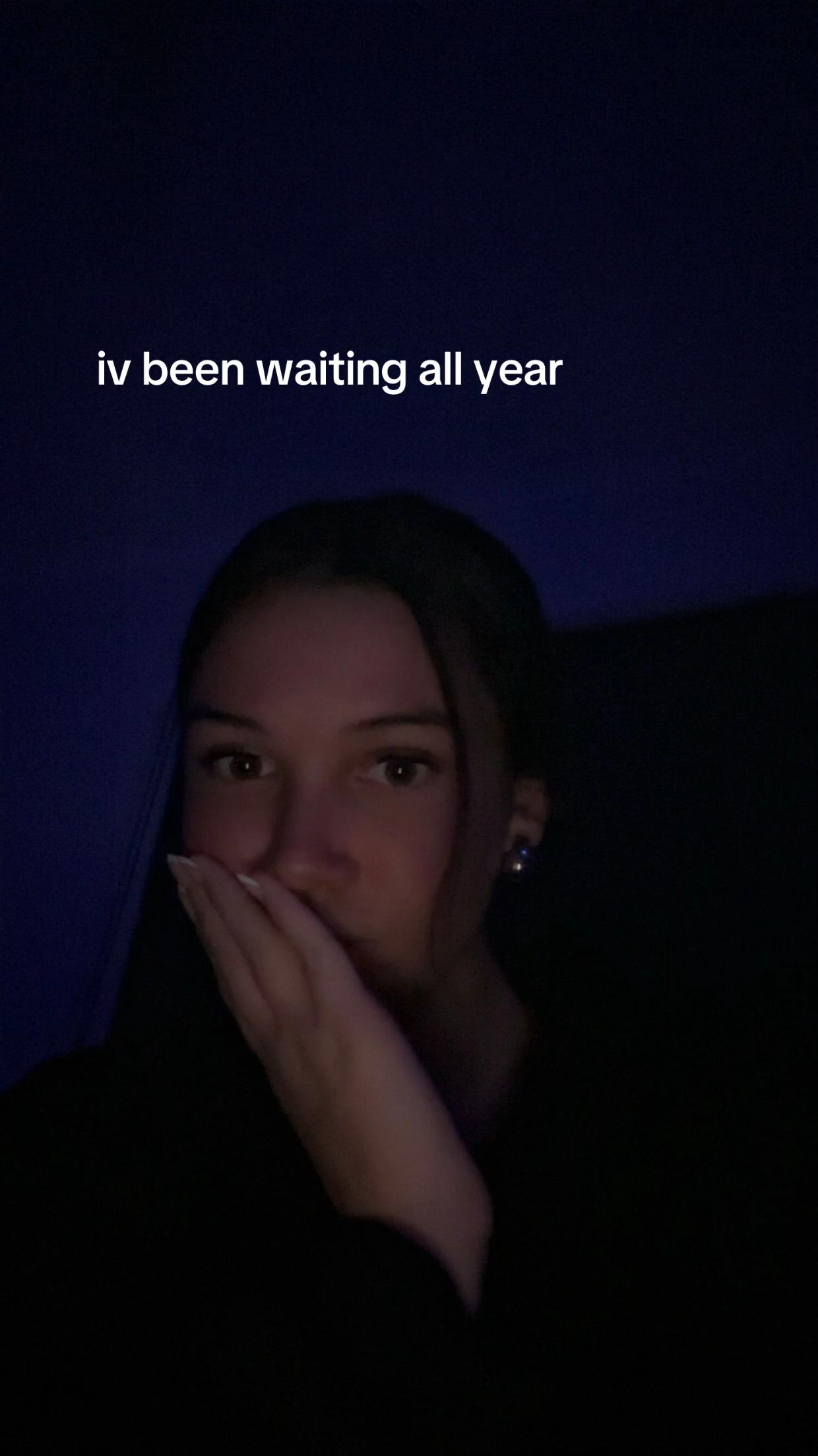 @️