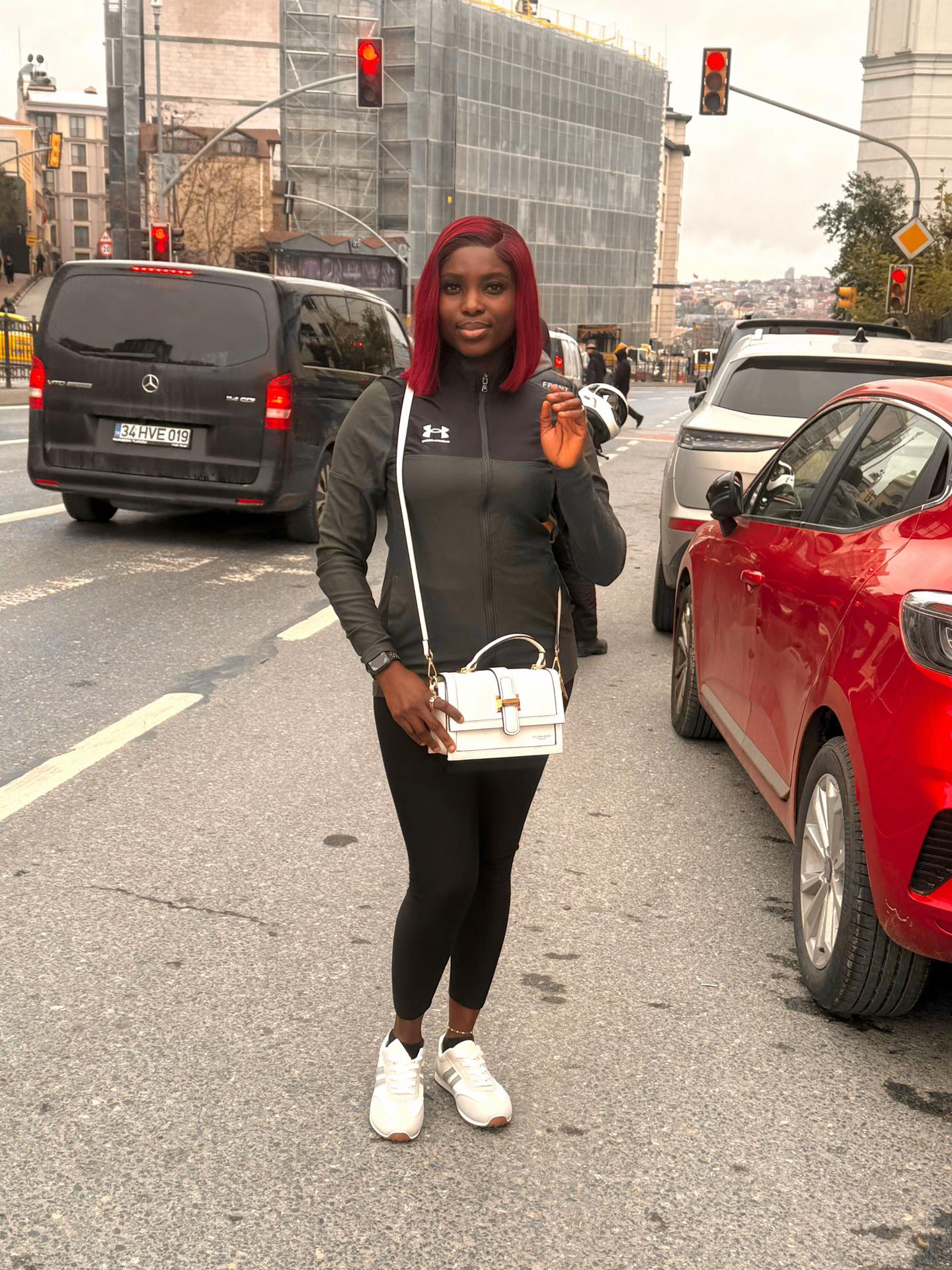 @Iyalaje 🌍🇳🇬🇬🇧