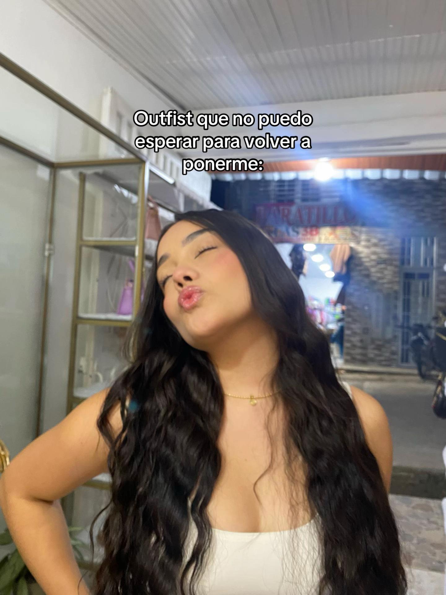 @julianacorrea