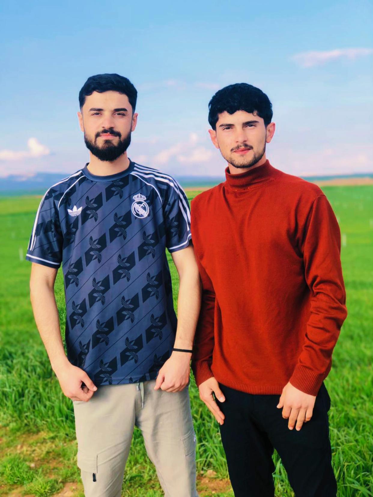 @ناصر الاداني