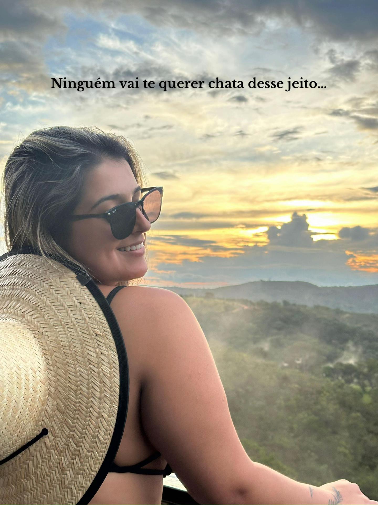 @Viviane