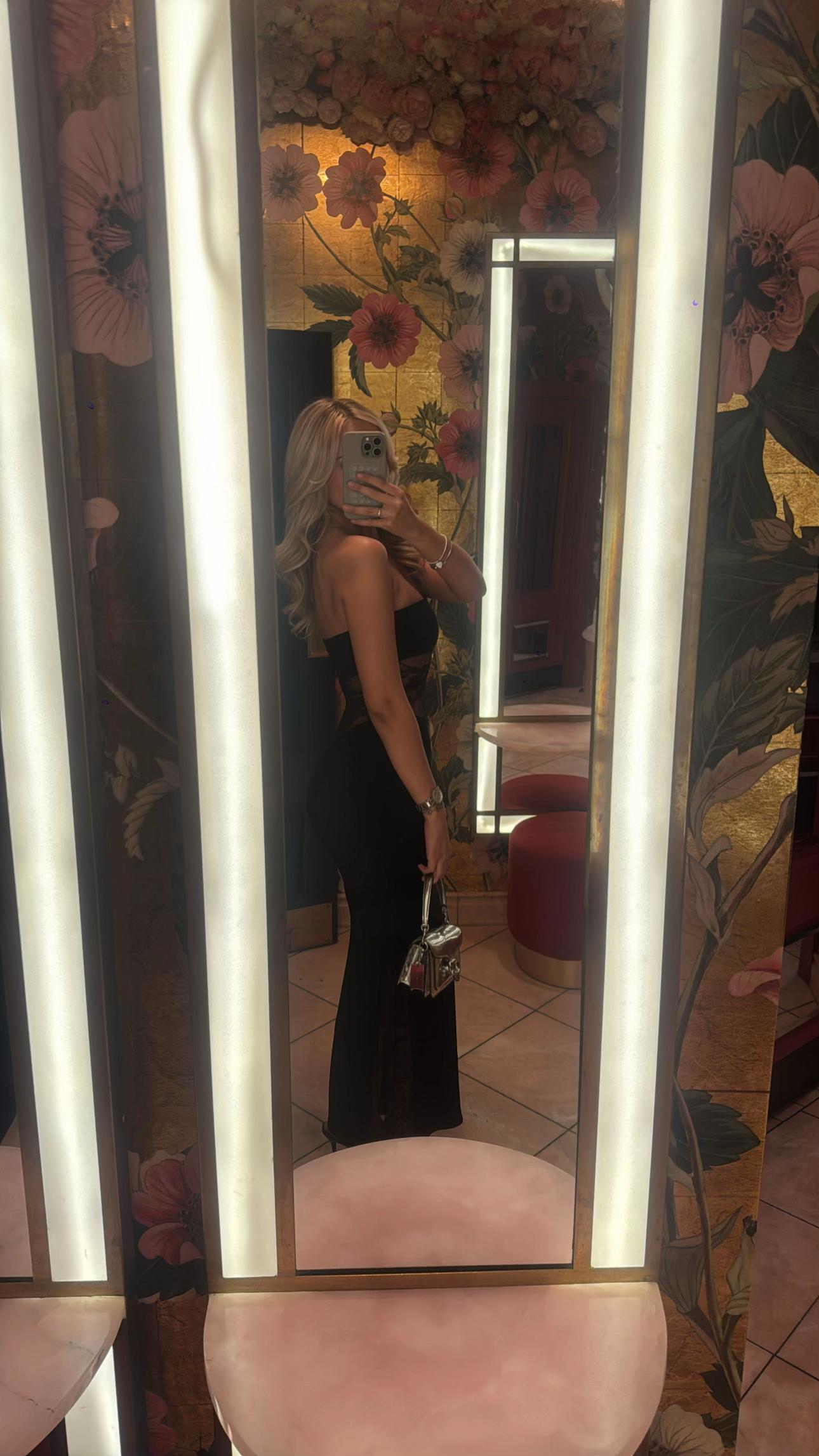 @EMILY LOUISA OWEN👸🏼⭐️🍸
