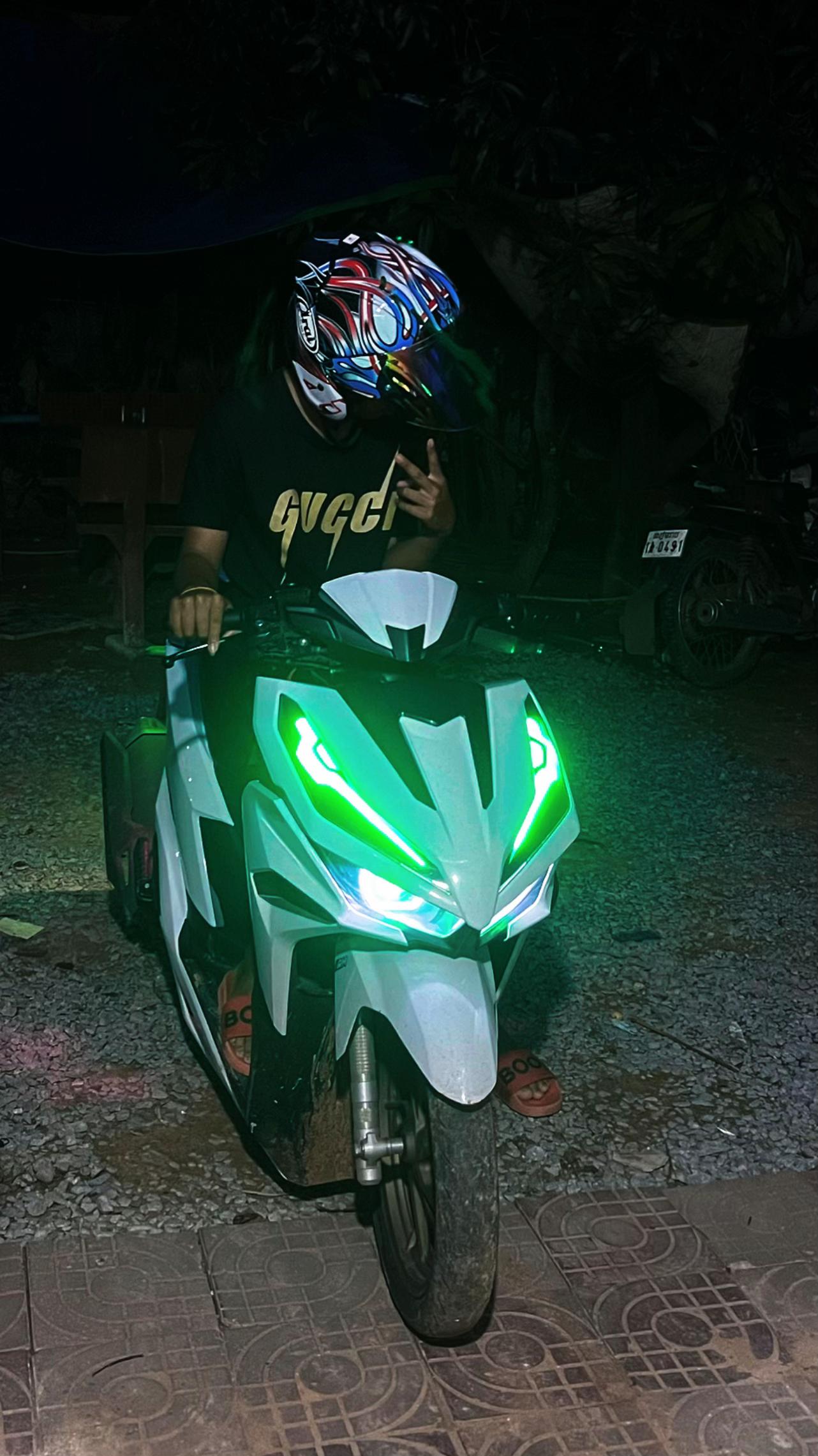 @Roth - រ័ត្ន