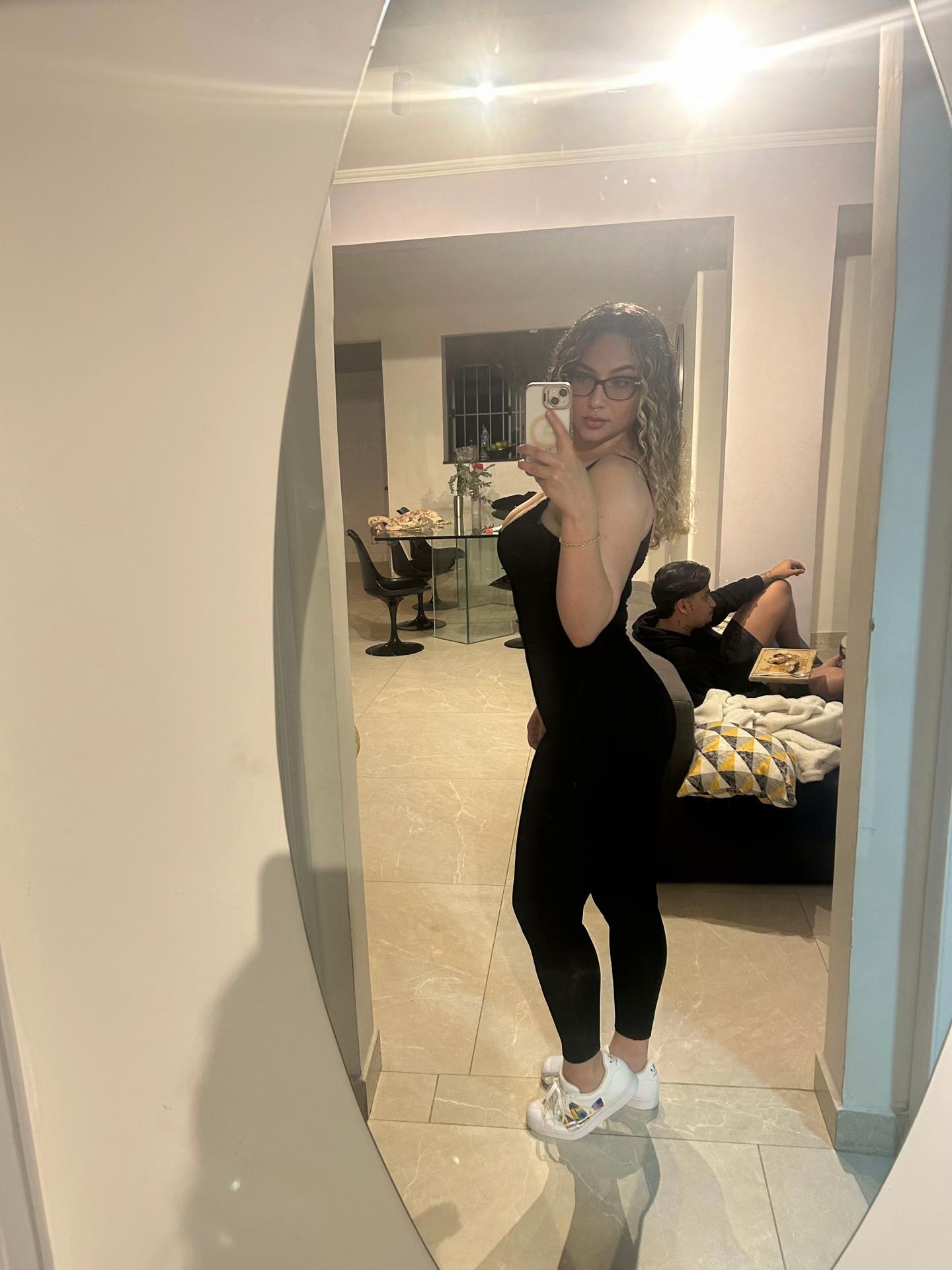 @Karol🪷