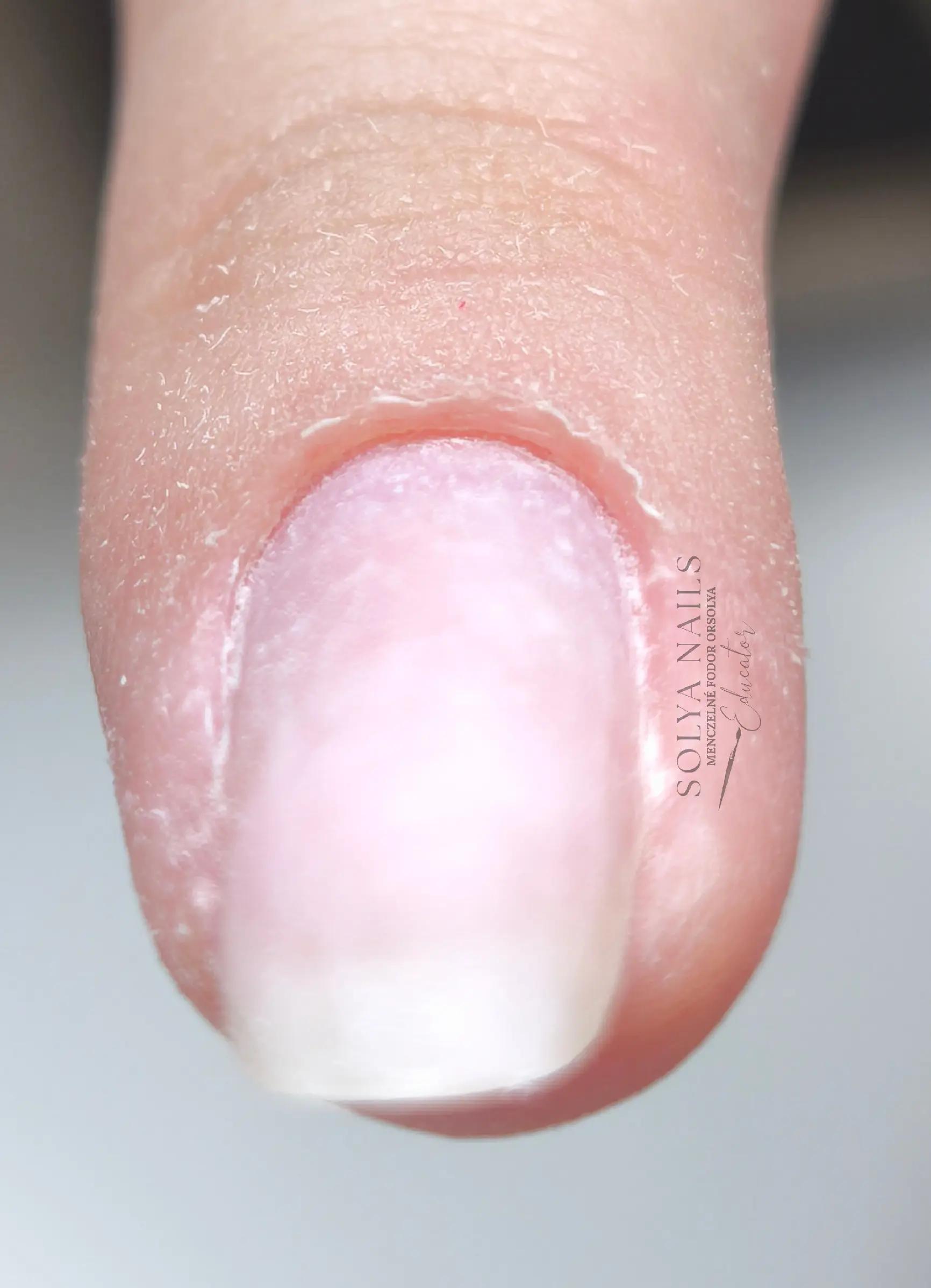 @Solya Nails_educator