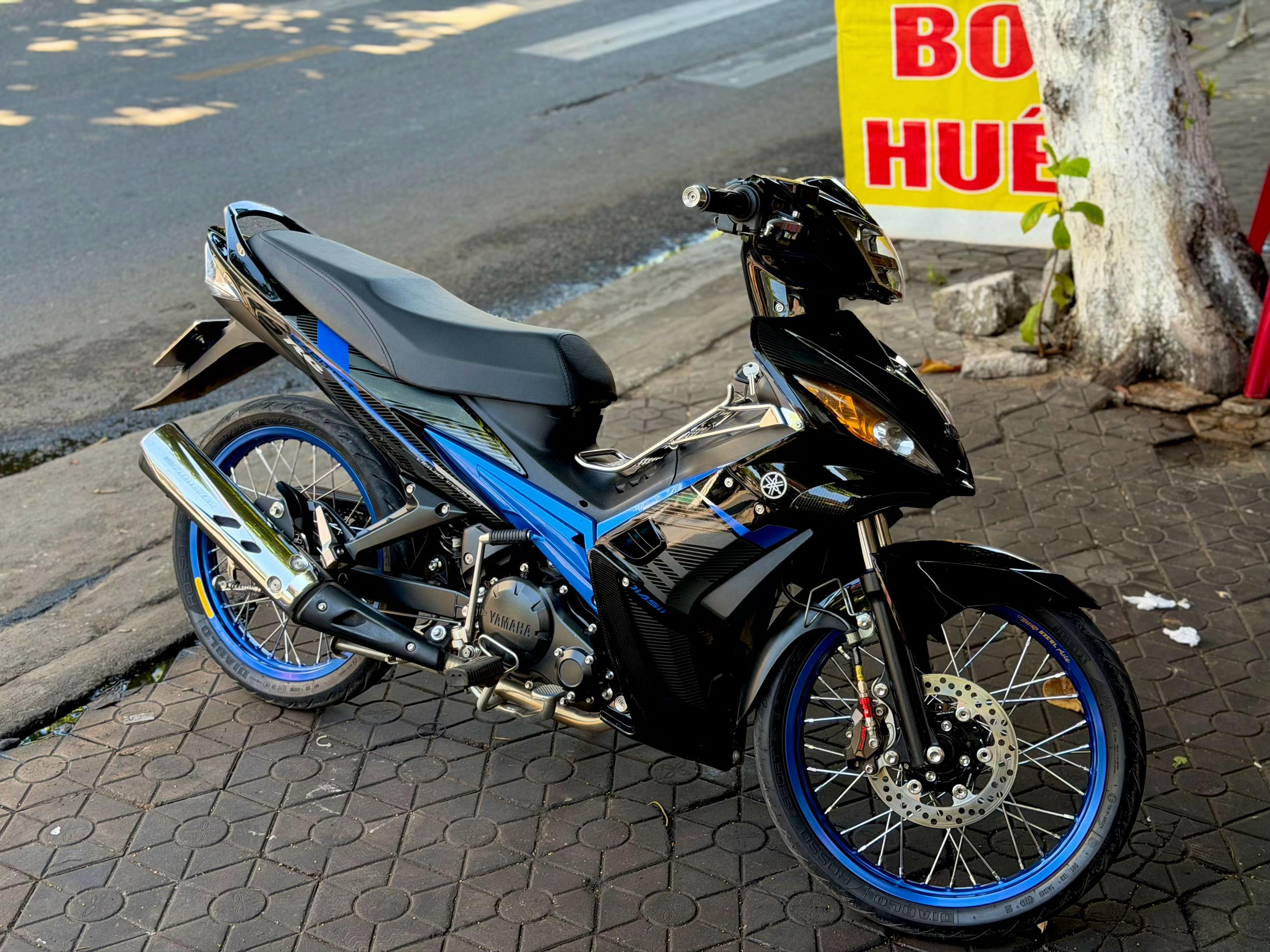 @Nguyễn Hữu Quyền