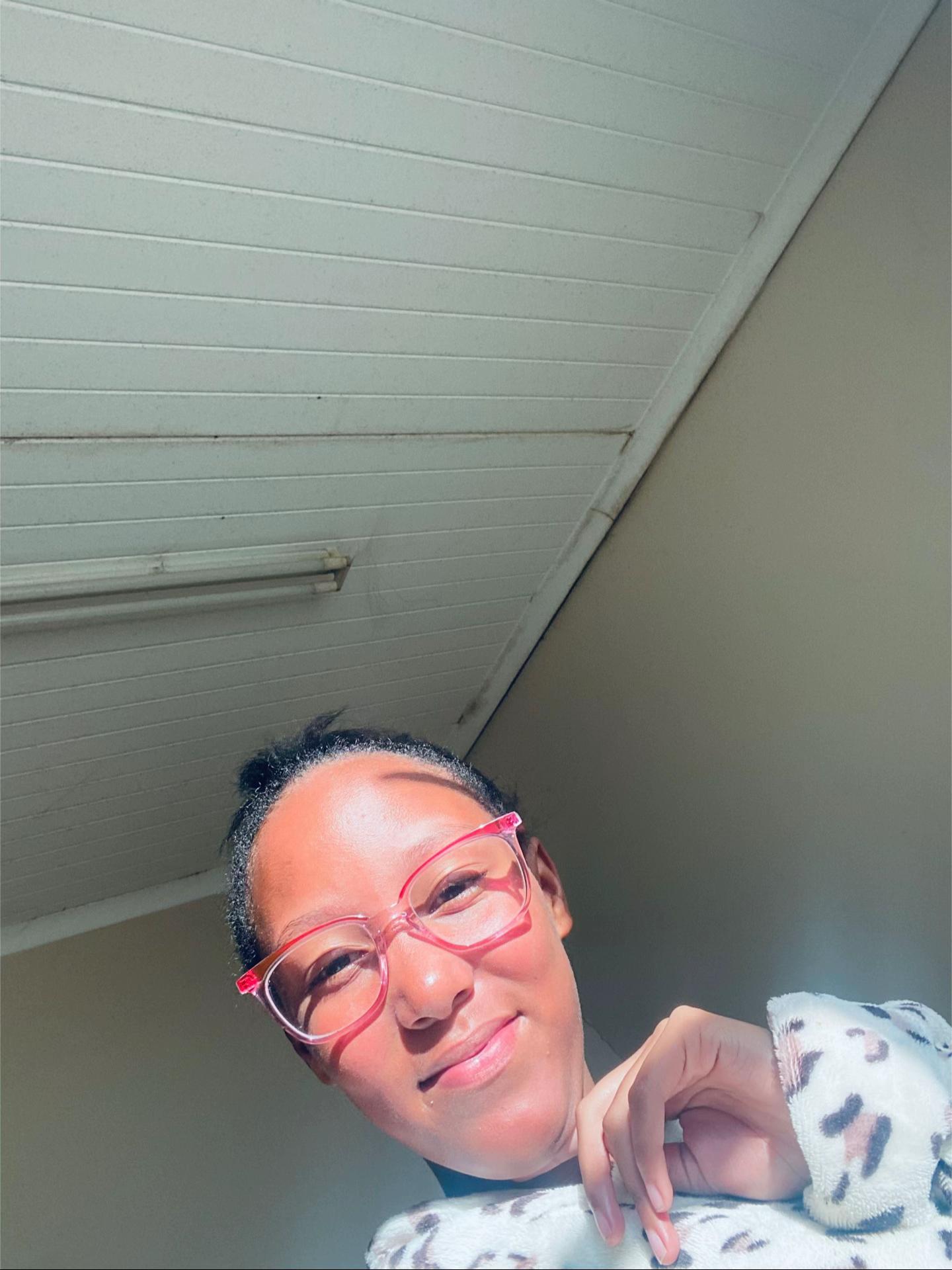 @RENECIA 🚩!