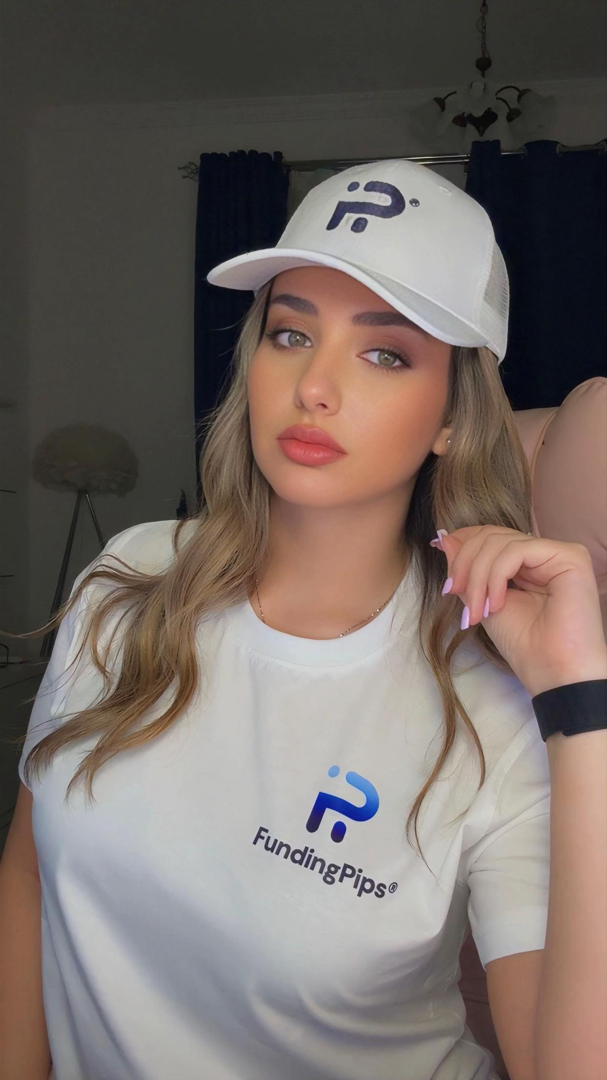 @Haneen Trades