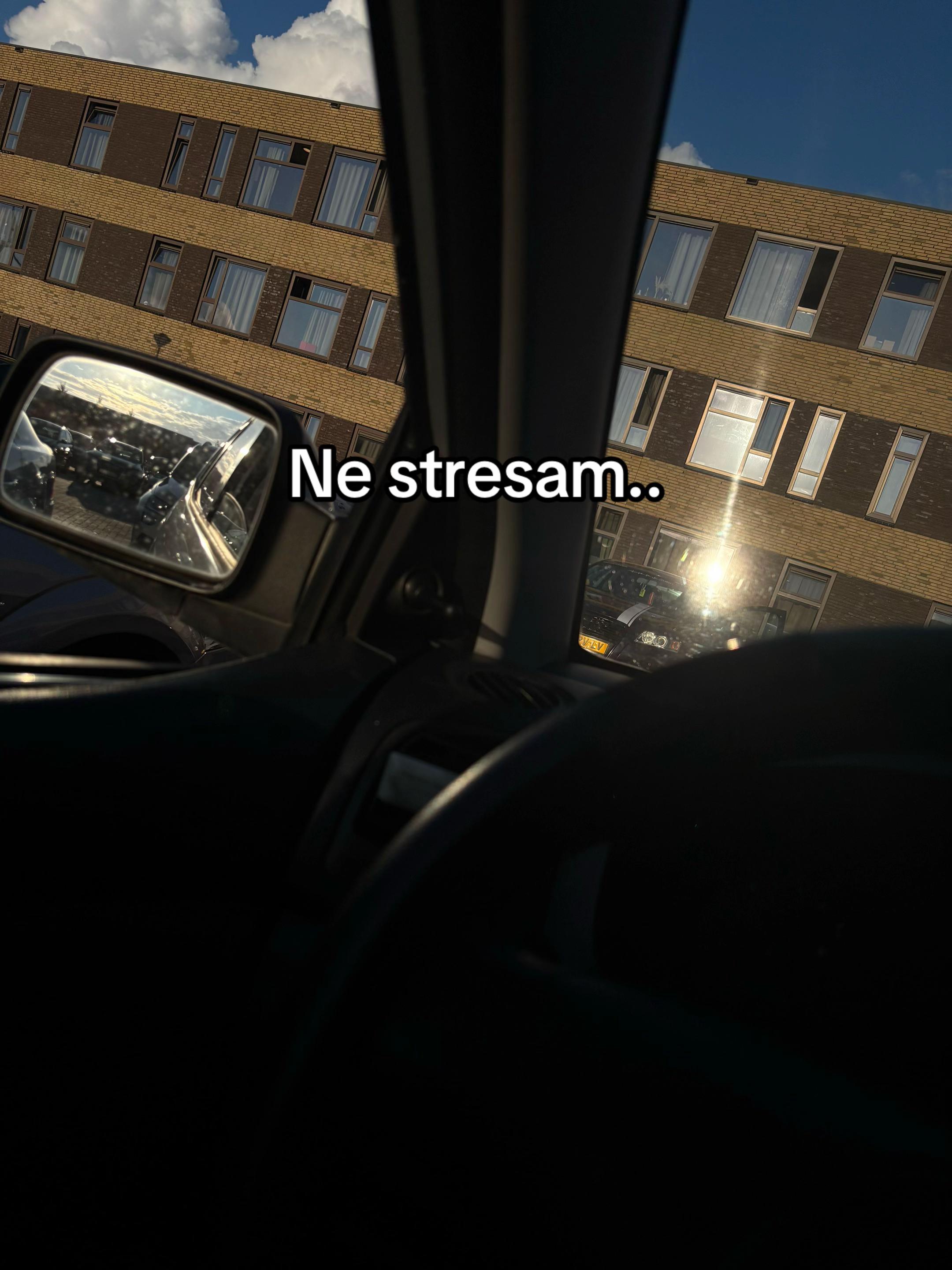 @𝒟𝒶𝓋𝒾𝒹 𝒰𝓃𝑔𝓊𝓇𝑒𝒶𝓃𝓊