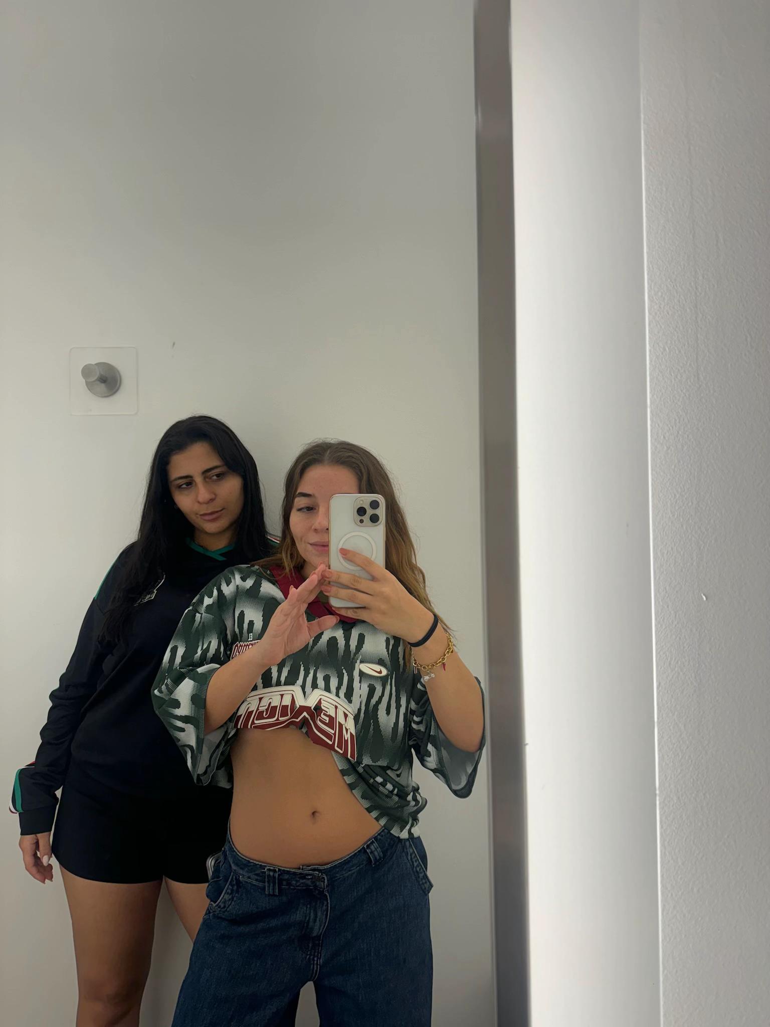 @sasaaaaa
