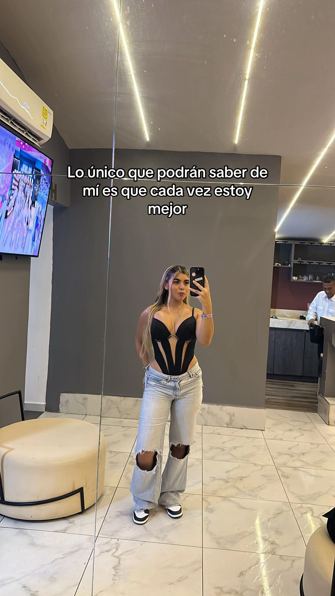 @victoria soto