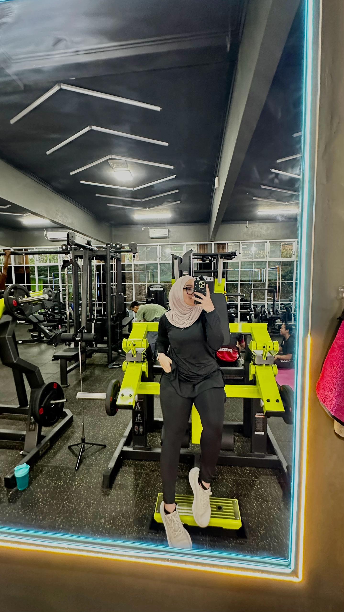 @AR🕊️