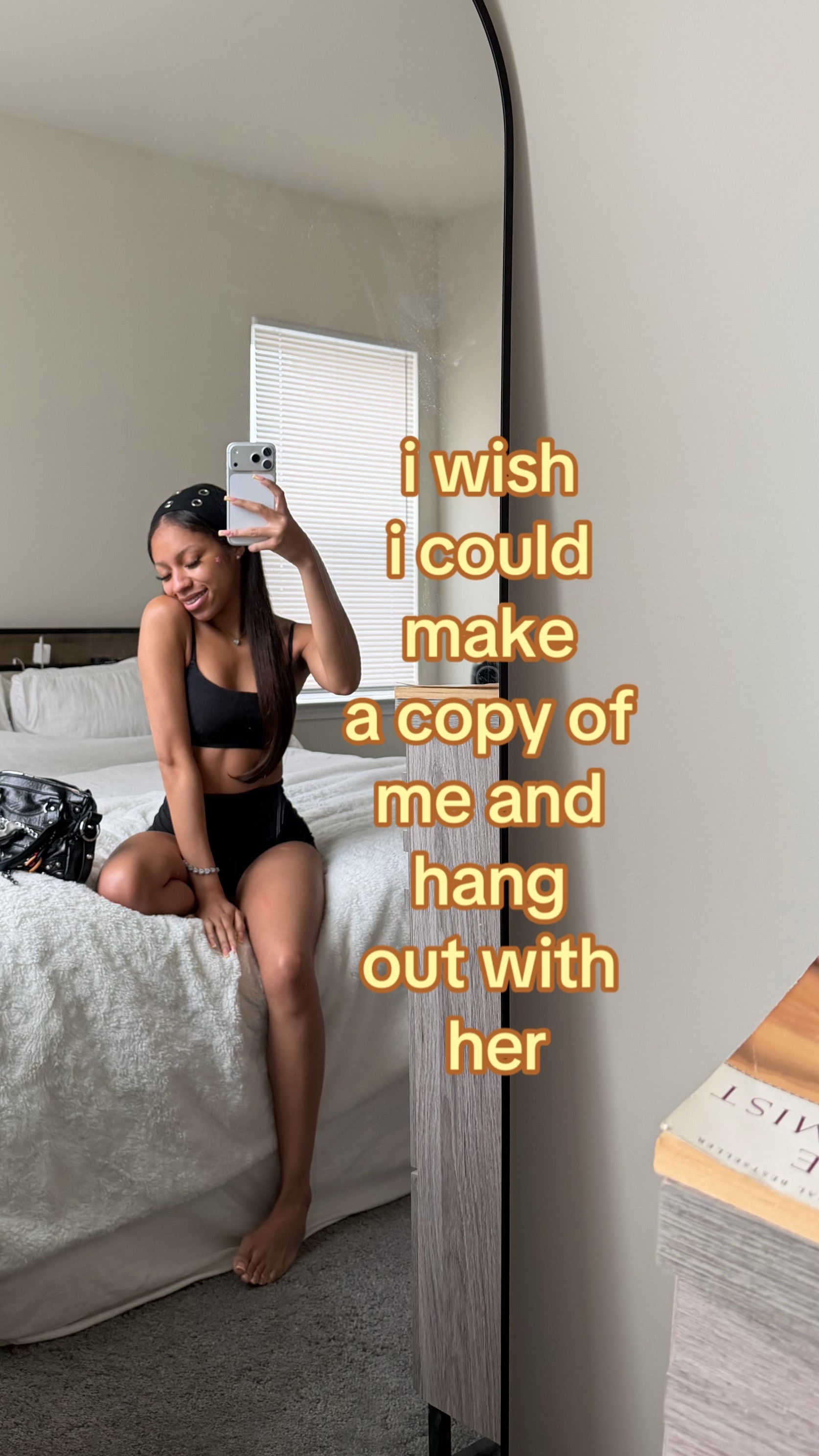 @YonikaaW