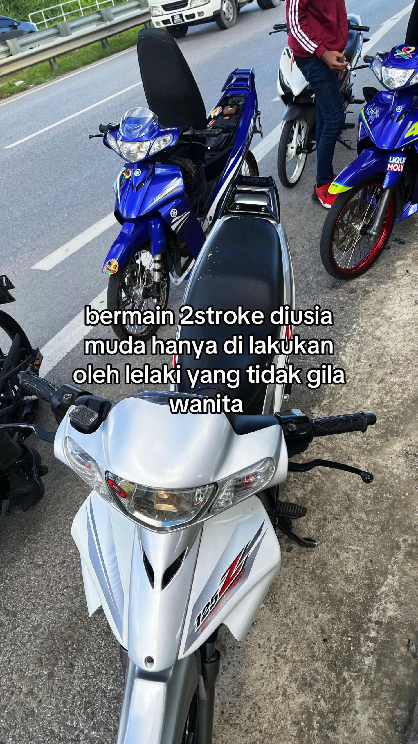 @Rezy