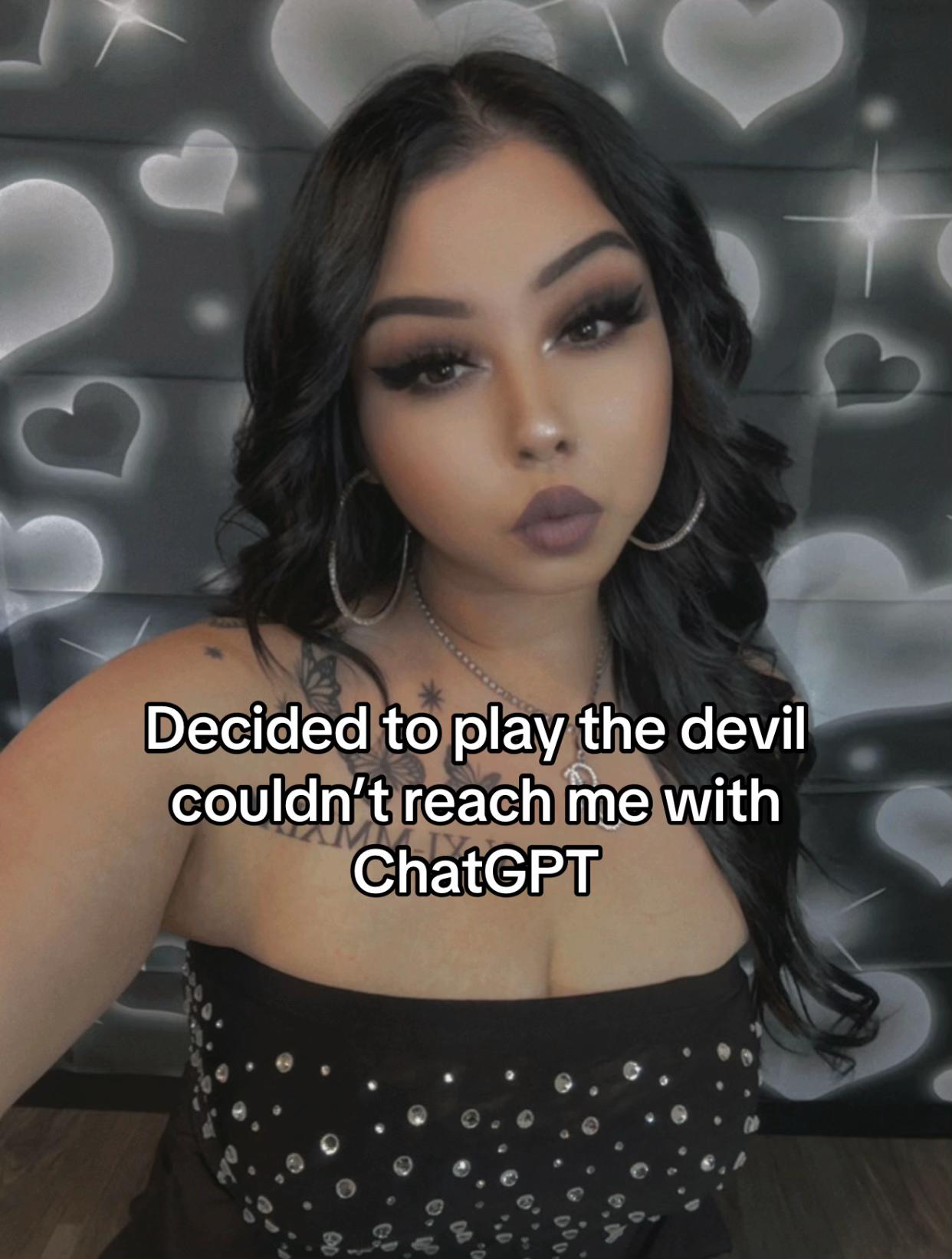 @_alyscott_