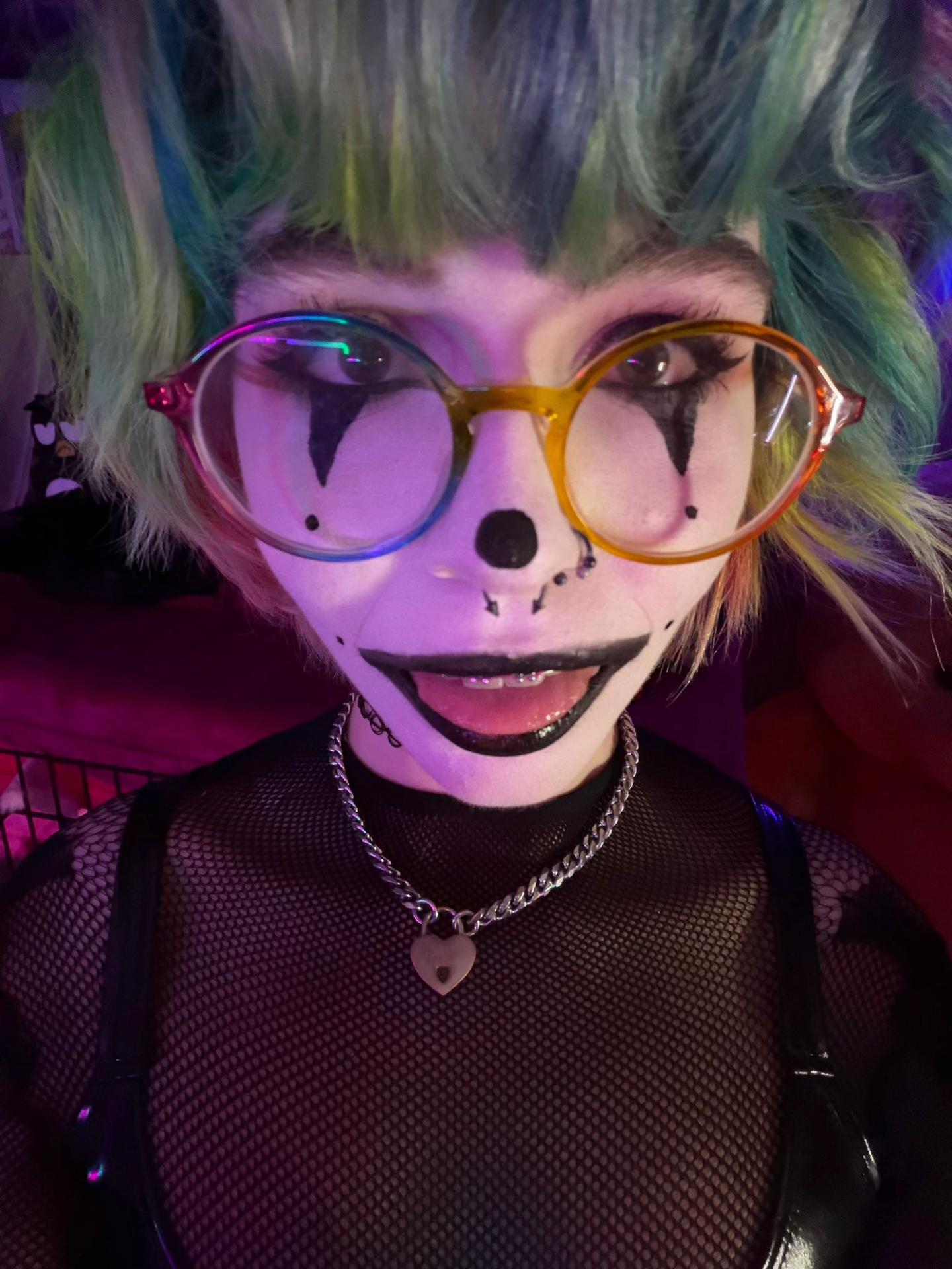 @freakpup