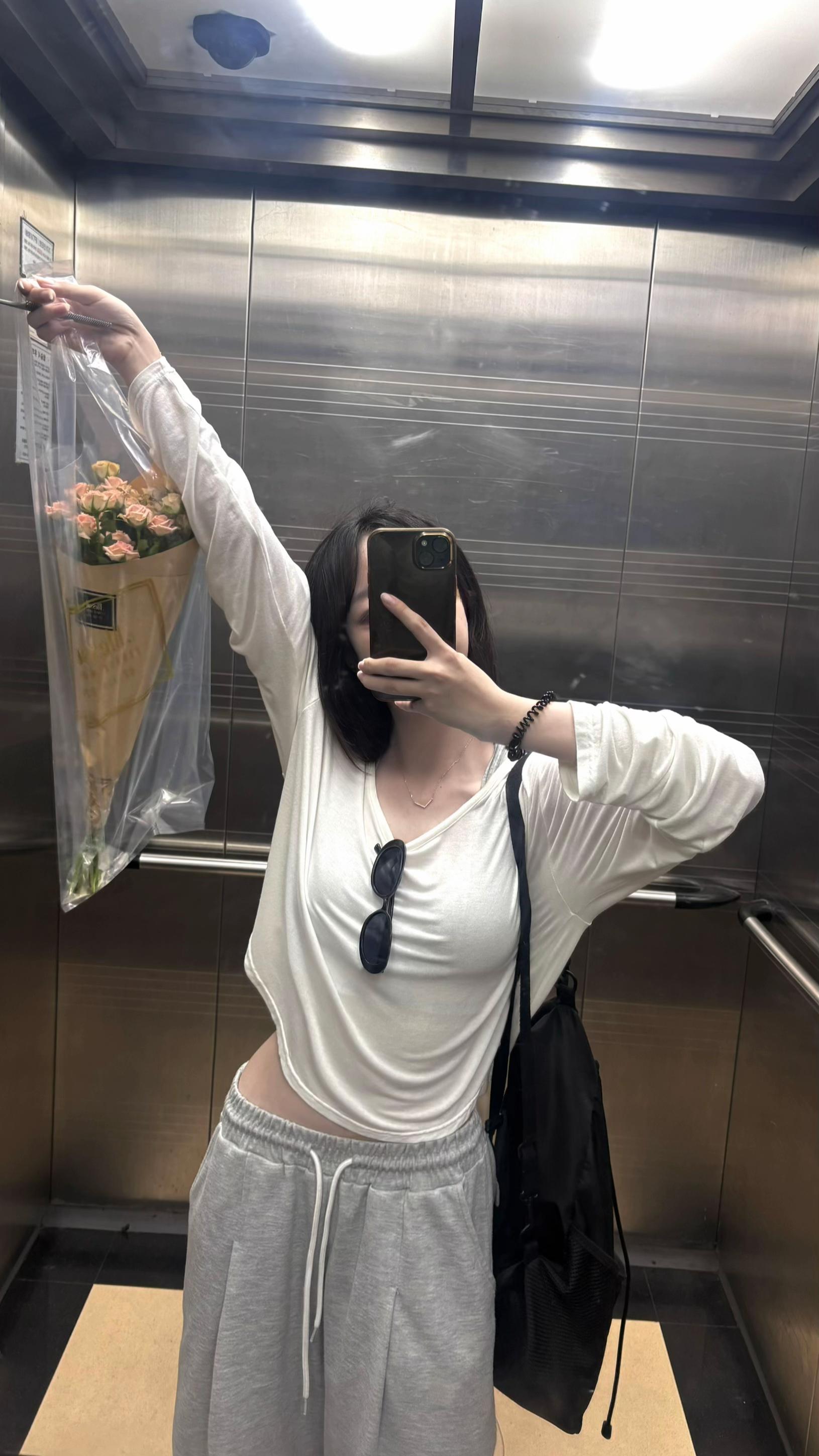 @와니