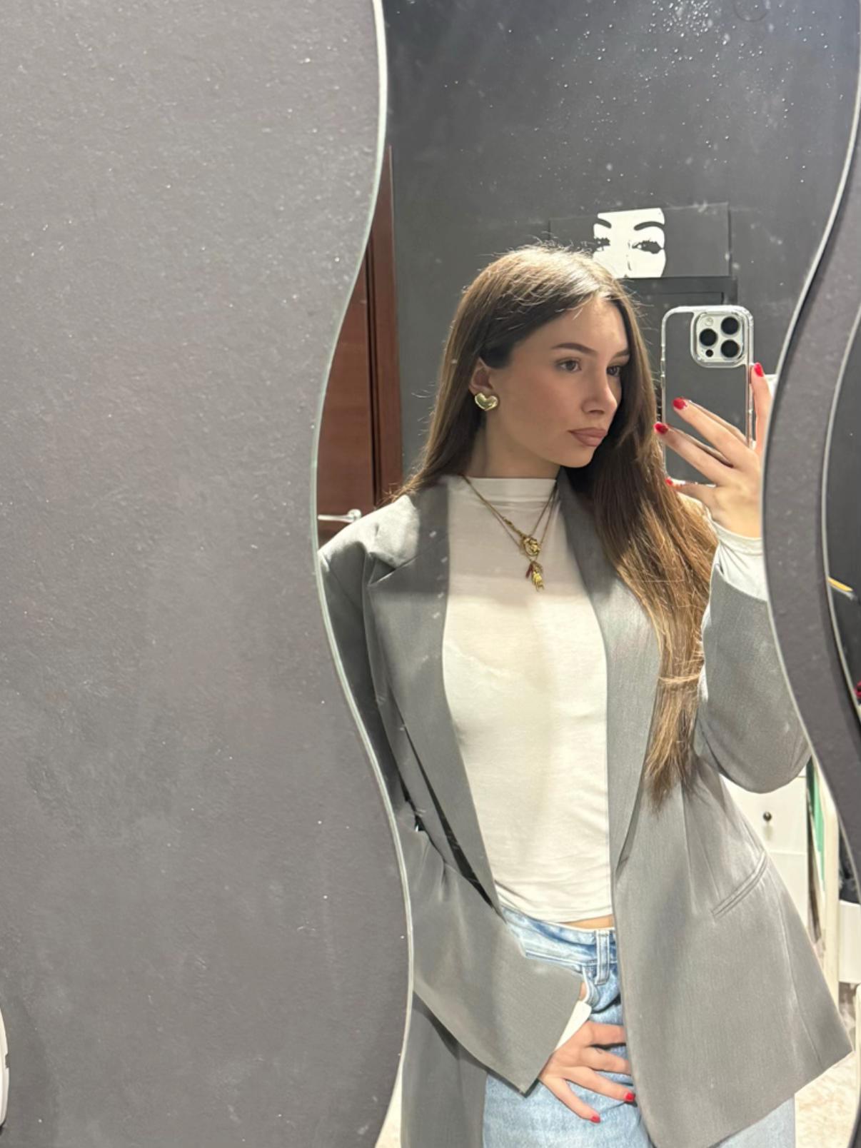 @Lara Raso